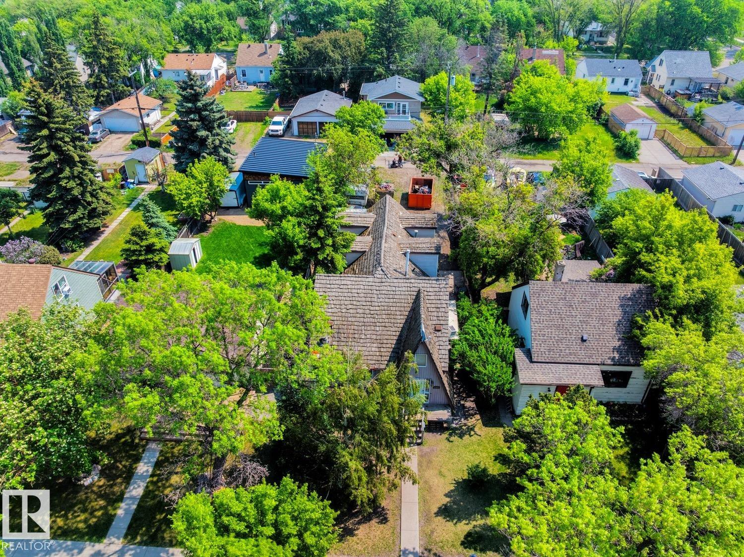 Picture for 12223 107 ST NW