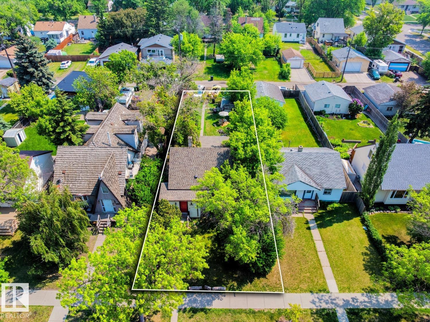 Picture for 12219 107 ST NW