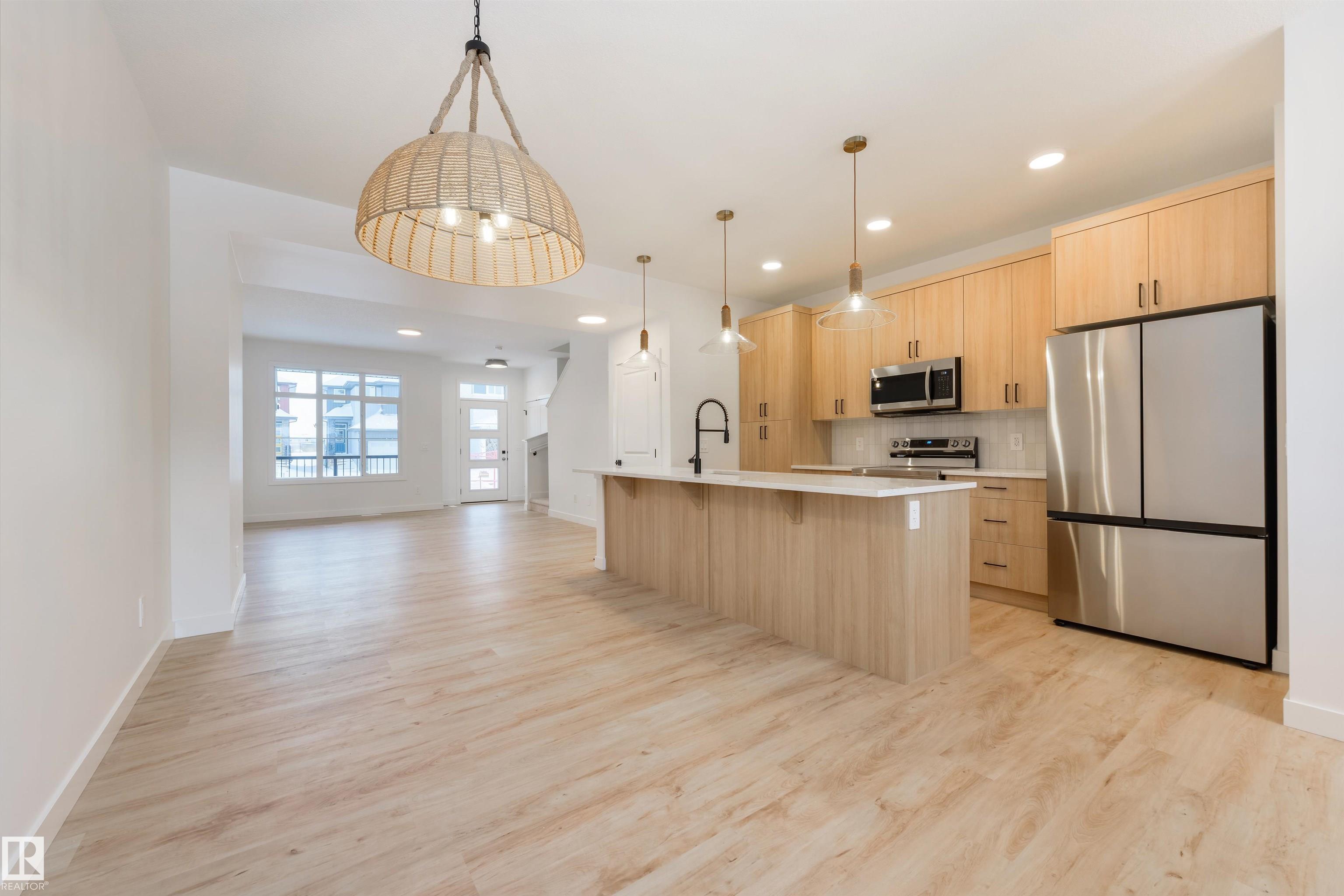 Photo 14 at 7 Cobblestone Gate, Copperhaven, Spruce Grove