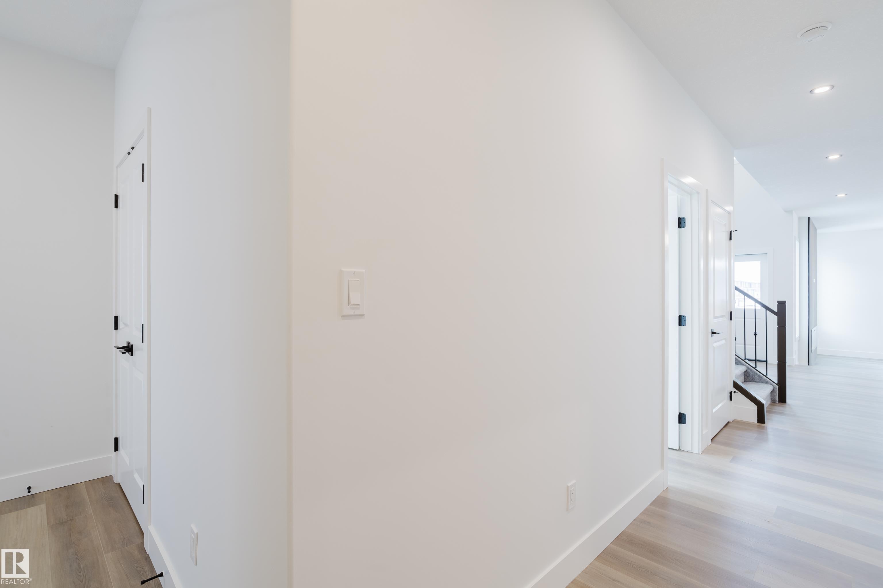 Picture for 2704 194 ST NW