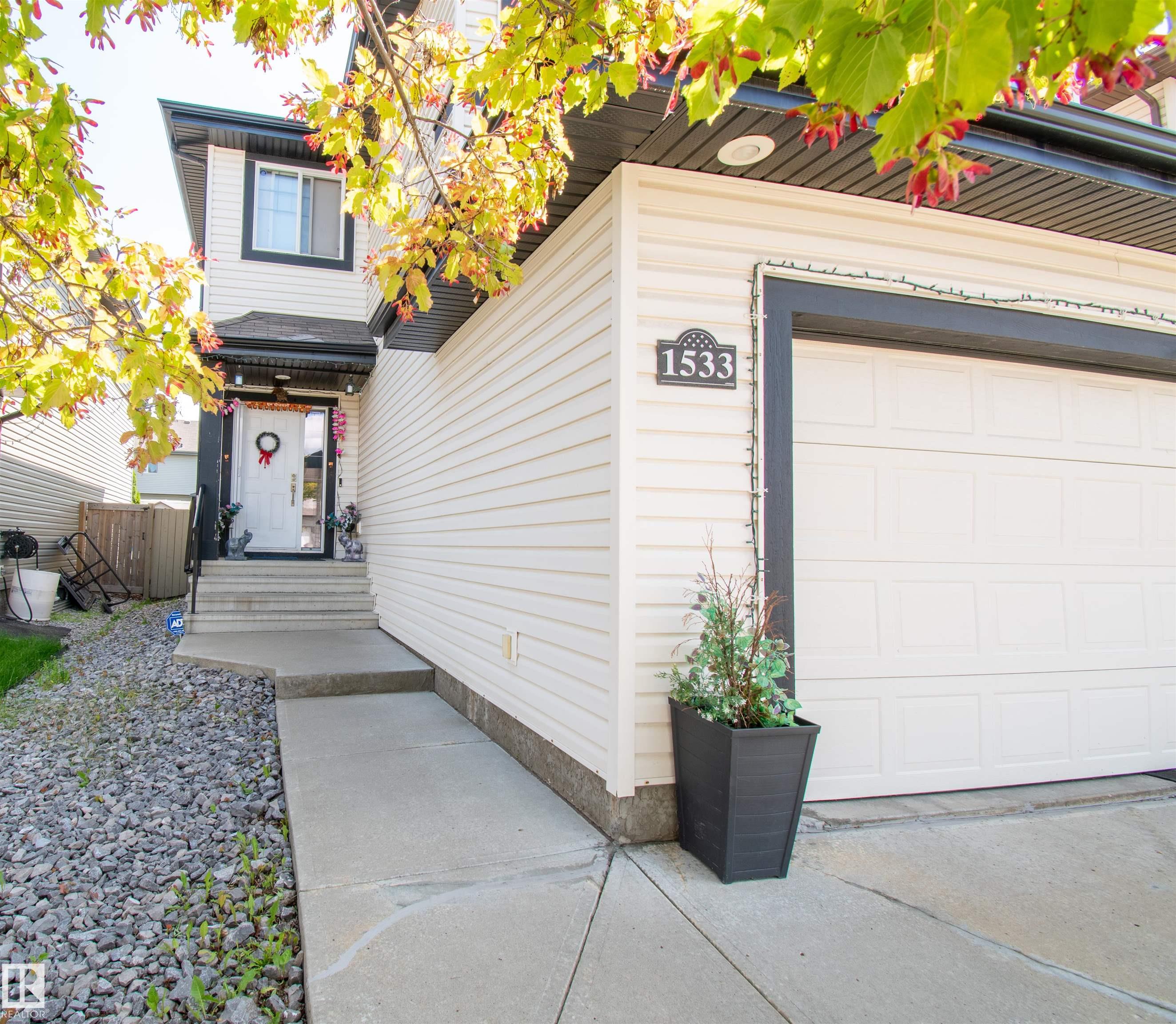 Picture for 1533 36B AV NW