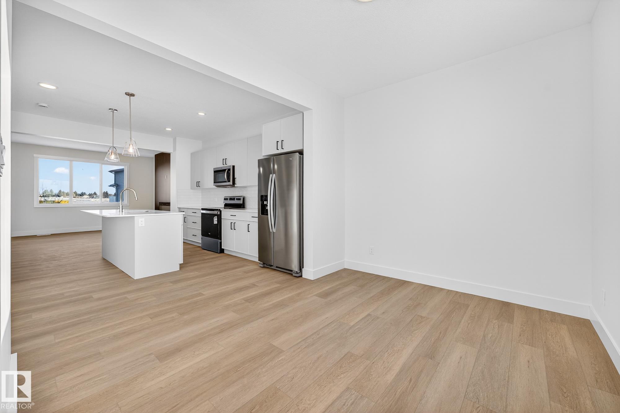 Photo 18 at 10241 92a Avenue, Morinville