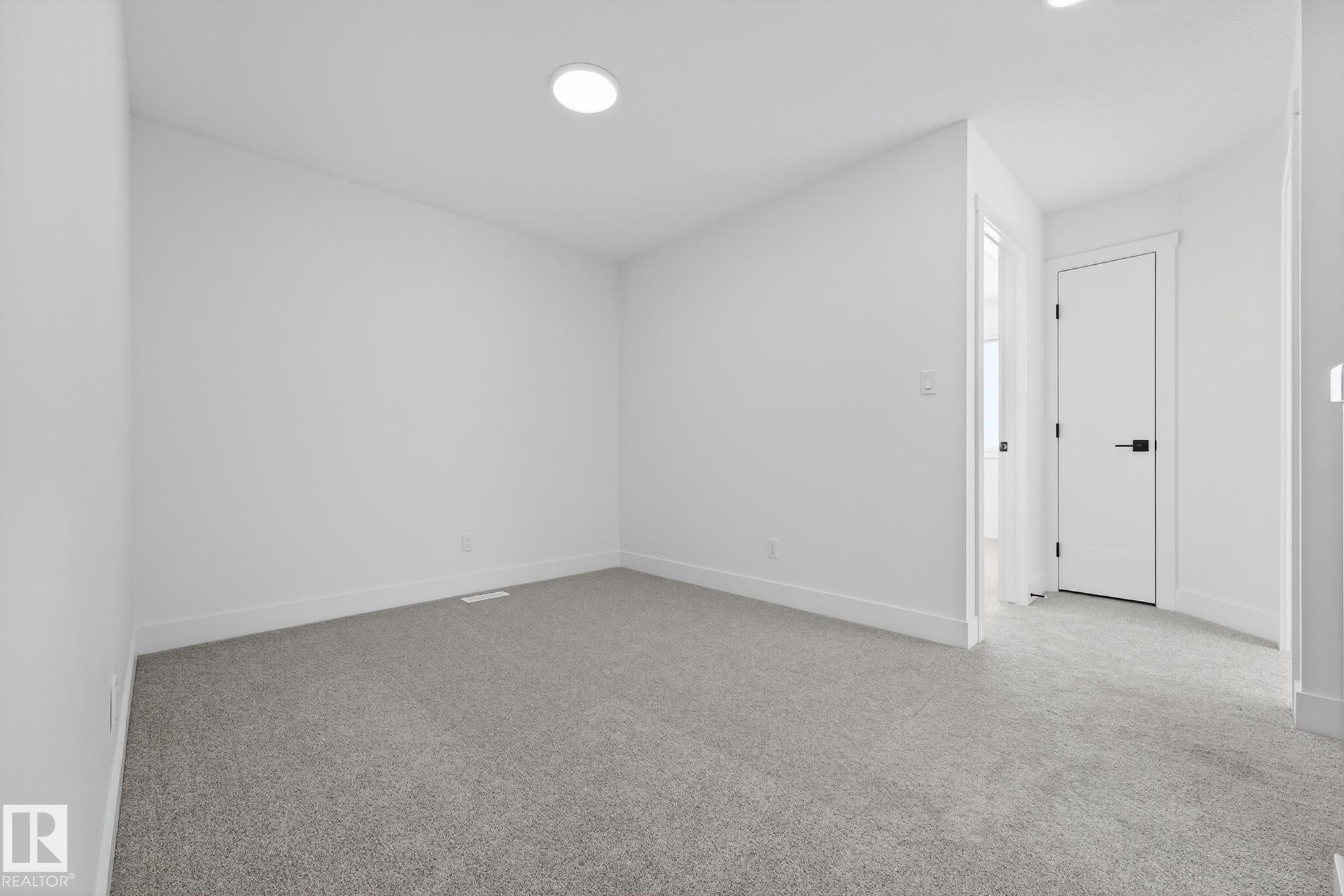 Photo 23 at 10241 92a Avenue, Morinville