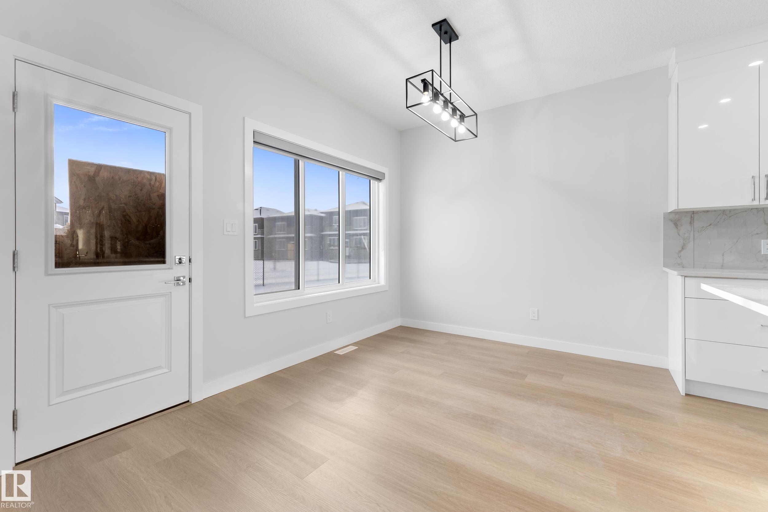 Photo 20 at 11 Westwyck, Fenwyck, Spruce Grove