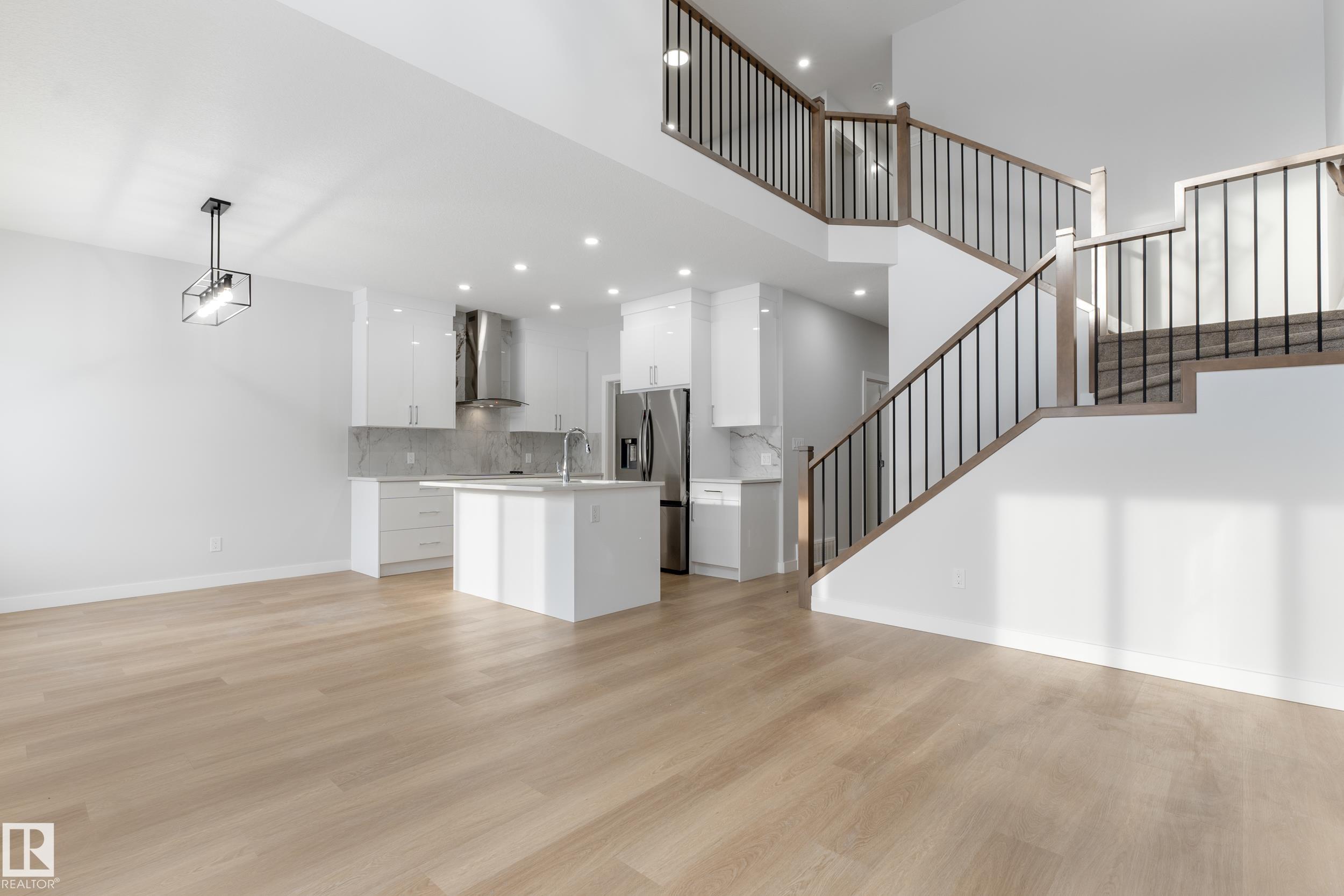 Photo 25 at 11 Westwyck, Fenwyck, Spruce Grove