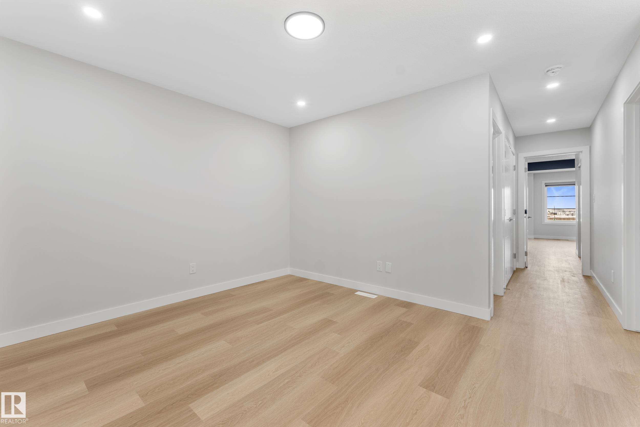 Photo 33 at 11 Westwyck, Fenwyck, Spruce Grove