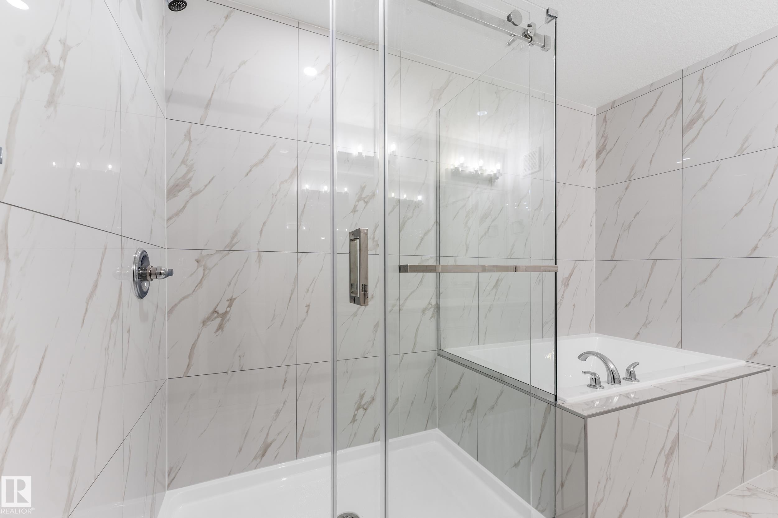 Photo 41 at 11 Westwyck, Fenwyck, Spruce Grove