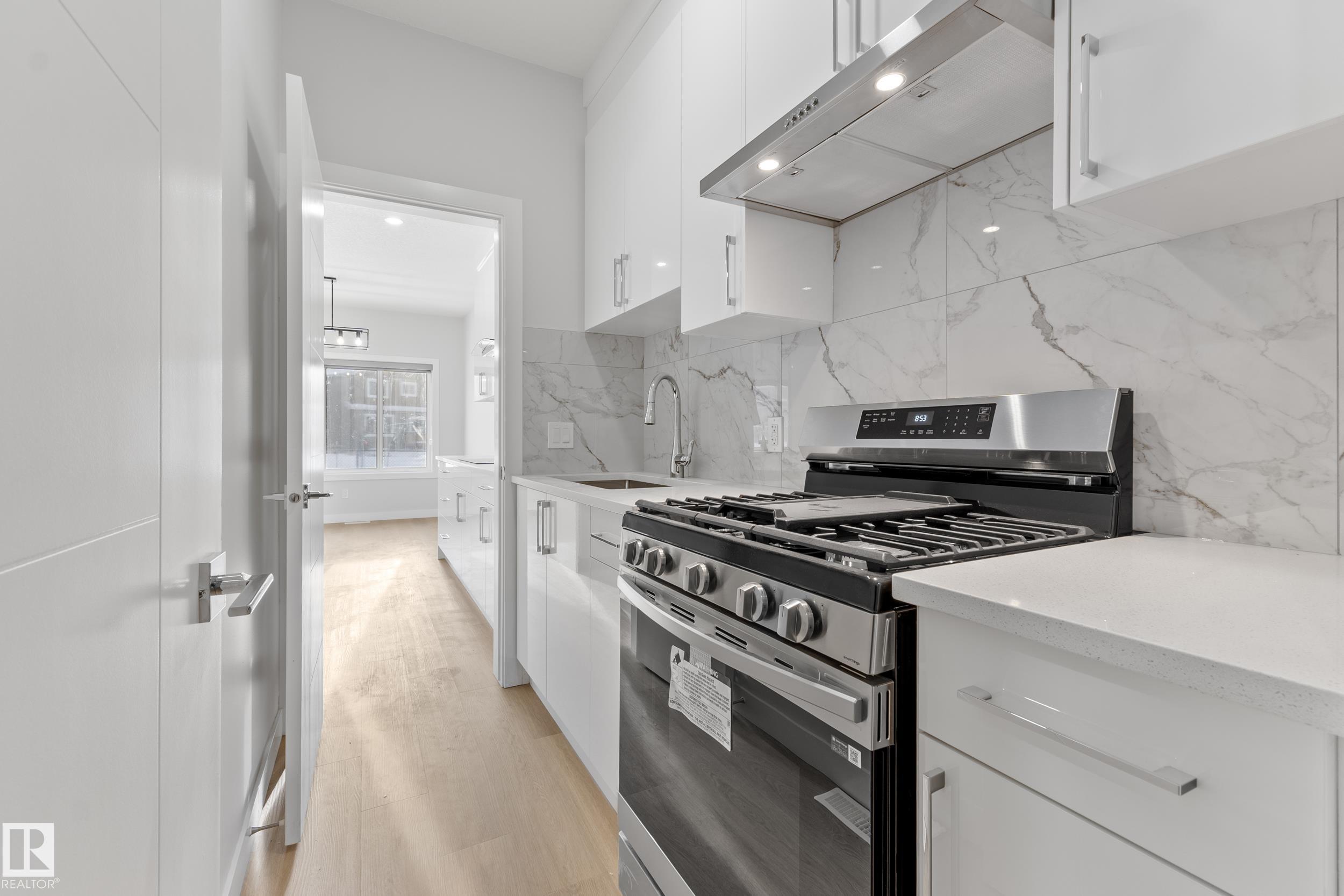 Photo 10 at 11 Westwyck, Fenwyck, Spruce Grove