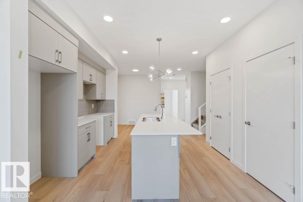 7106 50a Avenue, Elan, Beaumont