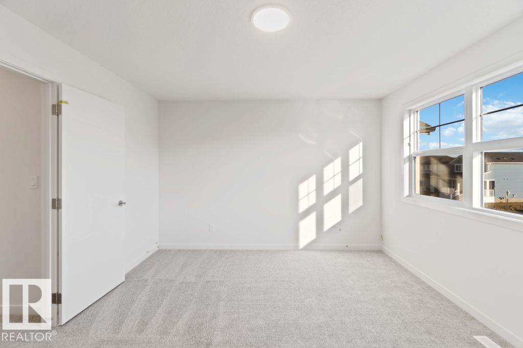 Photo 10 at 7106 50a Avenue, Elan, Beaumont