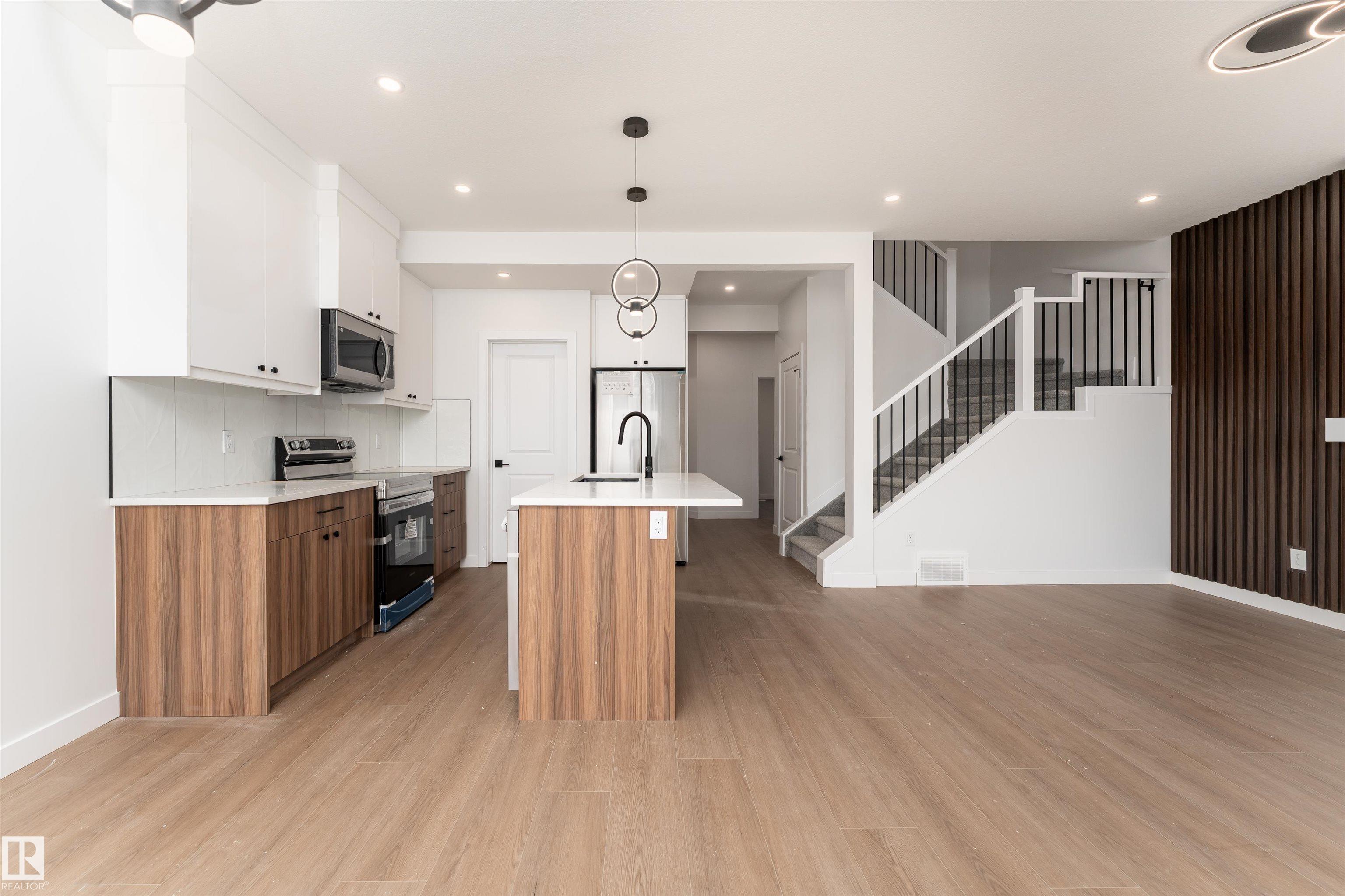 73 Elliot Wynd, South Pointe, Fort Saskatchewan