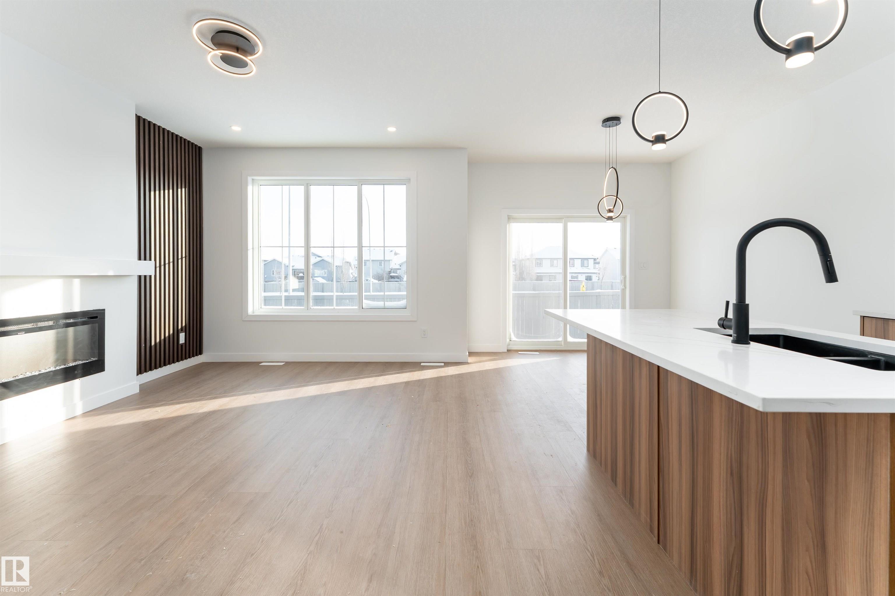 73 Elliot Wynd, South Pointe, Fort Saskatchewan