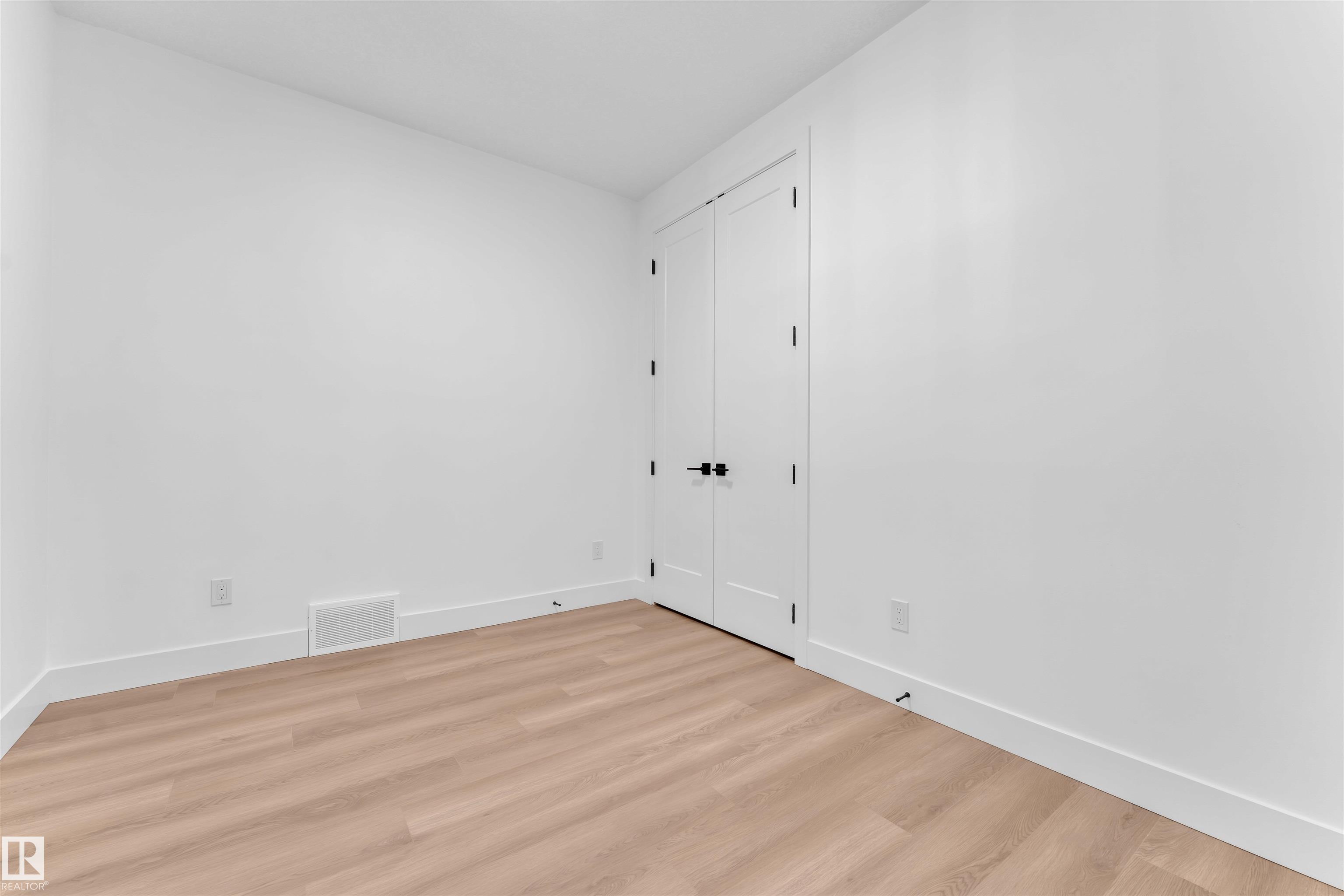 Picture for 127 24 ST SW