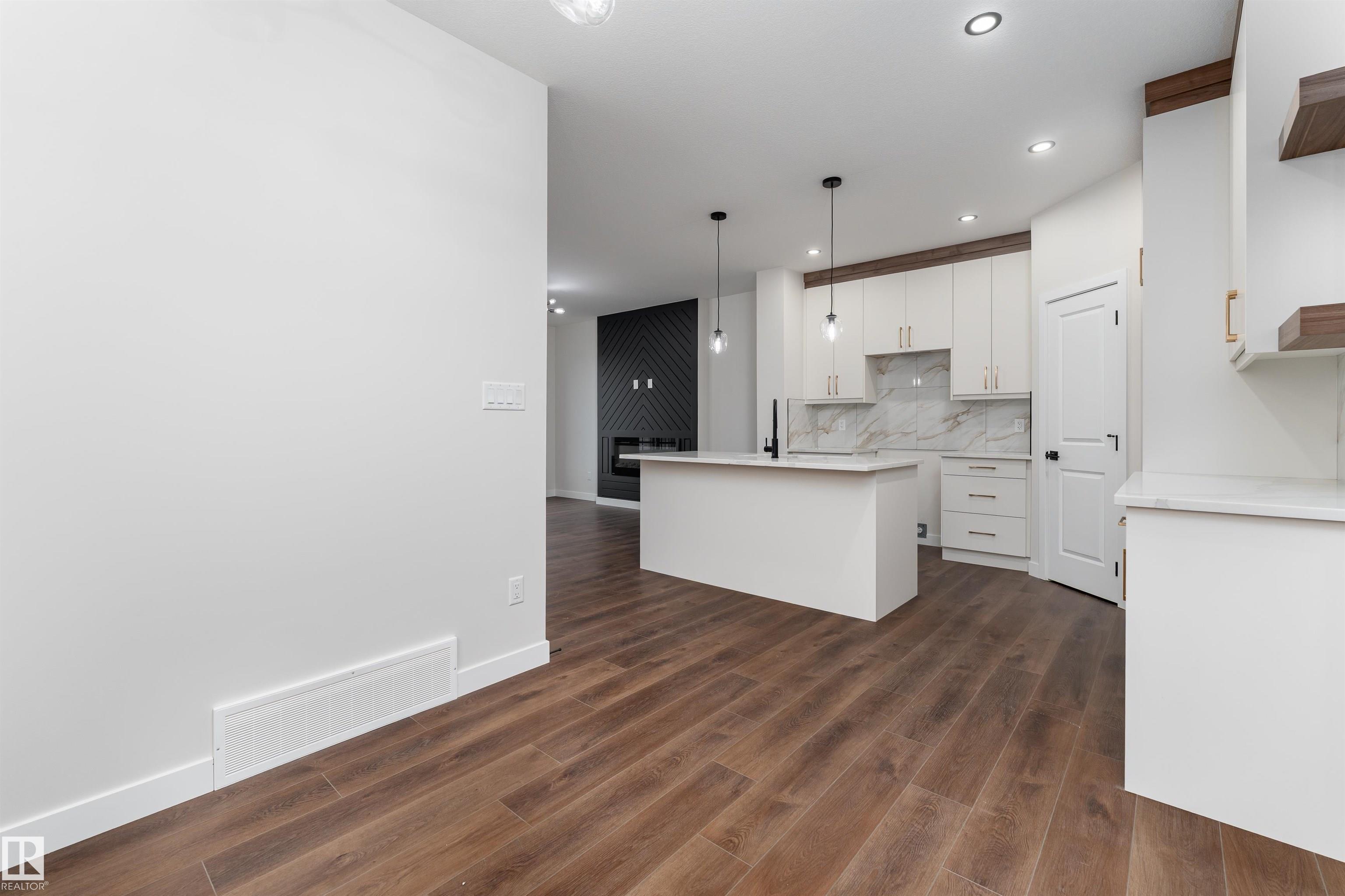 Photo 15 at 28 Westwyck Link, Fenwyck, Spruce Grove