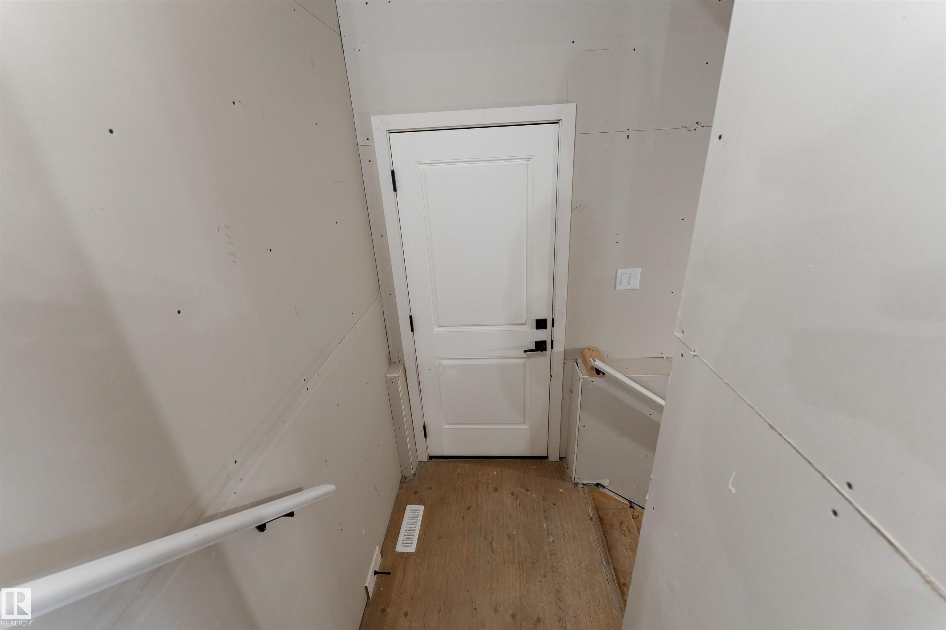 Photo 44 at 28 Westwyck Link, Fenwyck, Spruce Grove