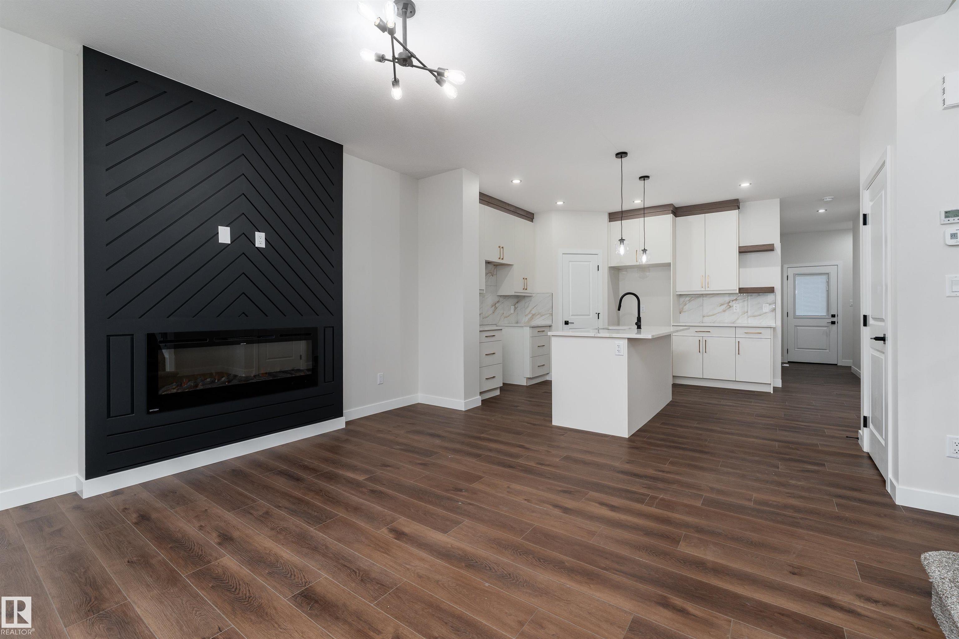 Photo 7 at 28 Westwyck Link, Fenwyck, Spruce Grove