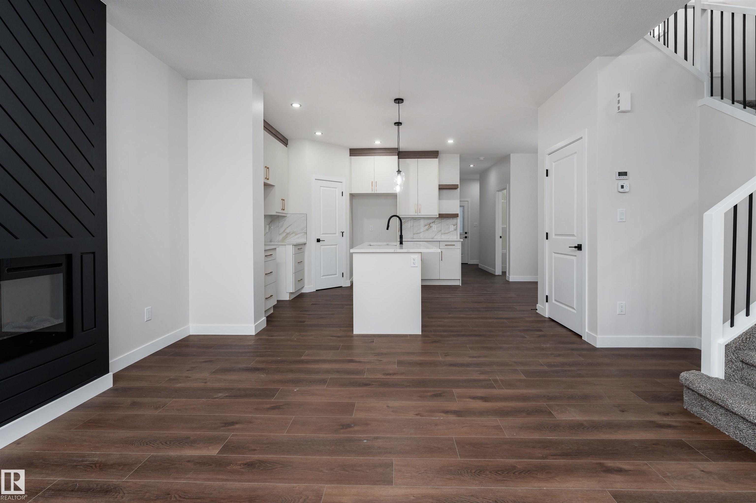 Photo 8 at 28 Westwyck Link, Fenwyck, Spruce Grove