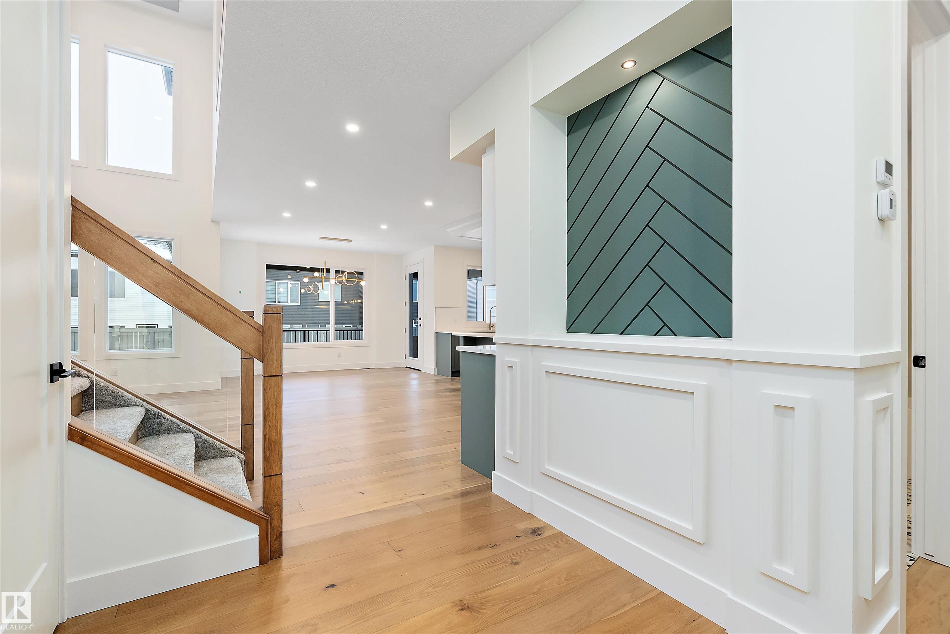 6887 Knox Loop SW, Keswick, Edmonton