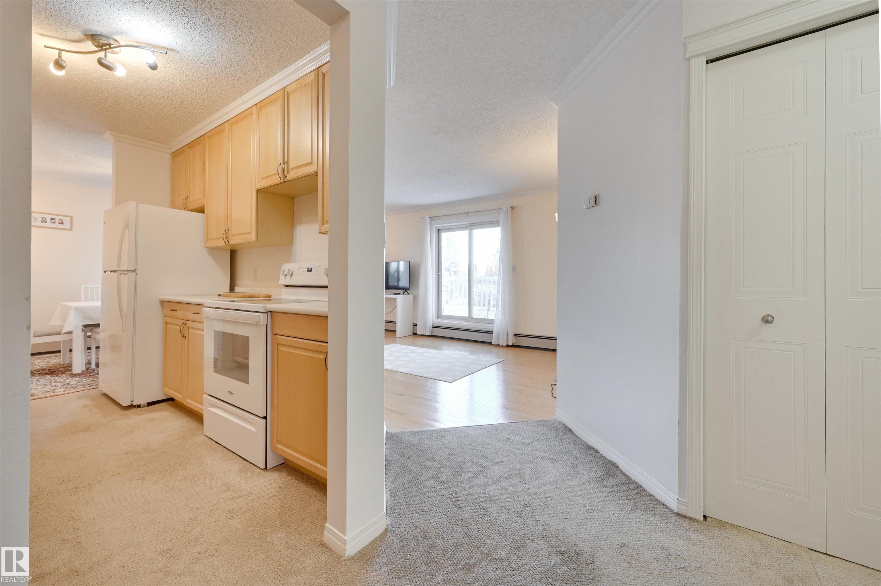 Photo 15 at 307 - 6310 101 Avenue NW, Terrace Heights, Edmonton