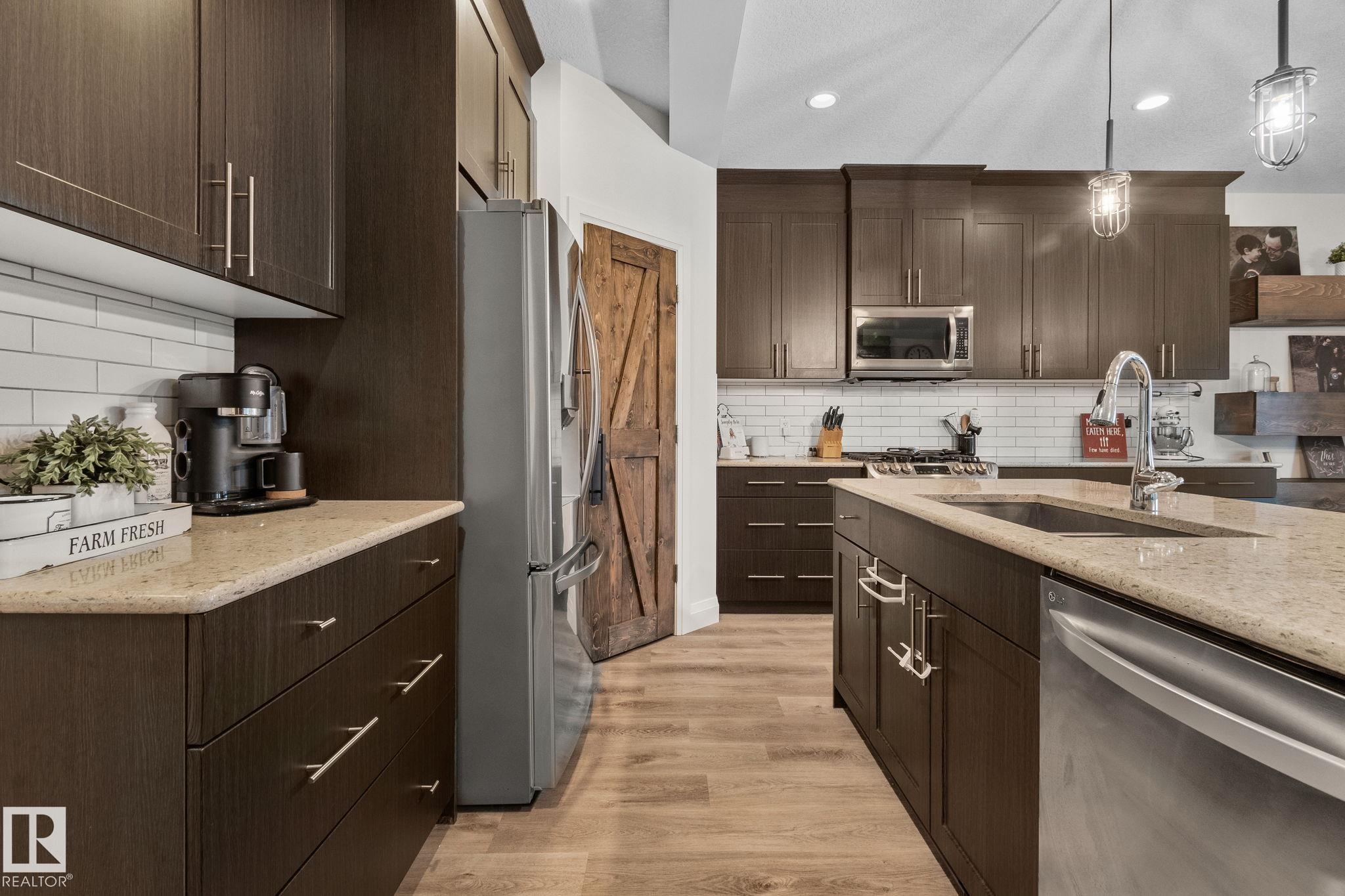 Photo 11 at 52 Greenbury Close, Greenbury, Spruce Grove