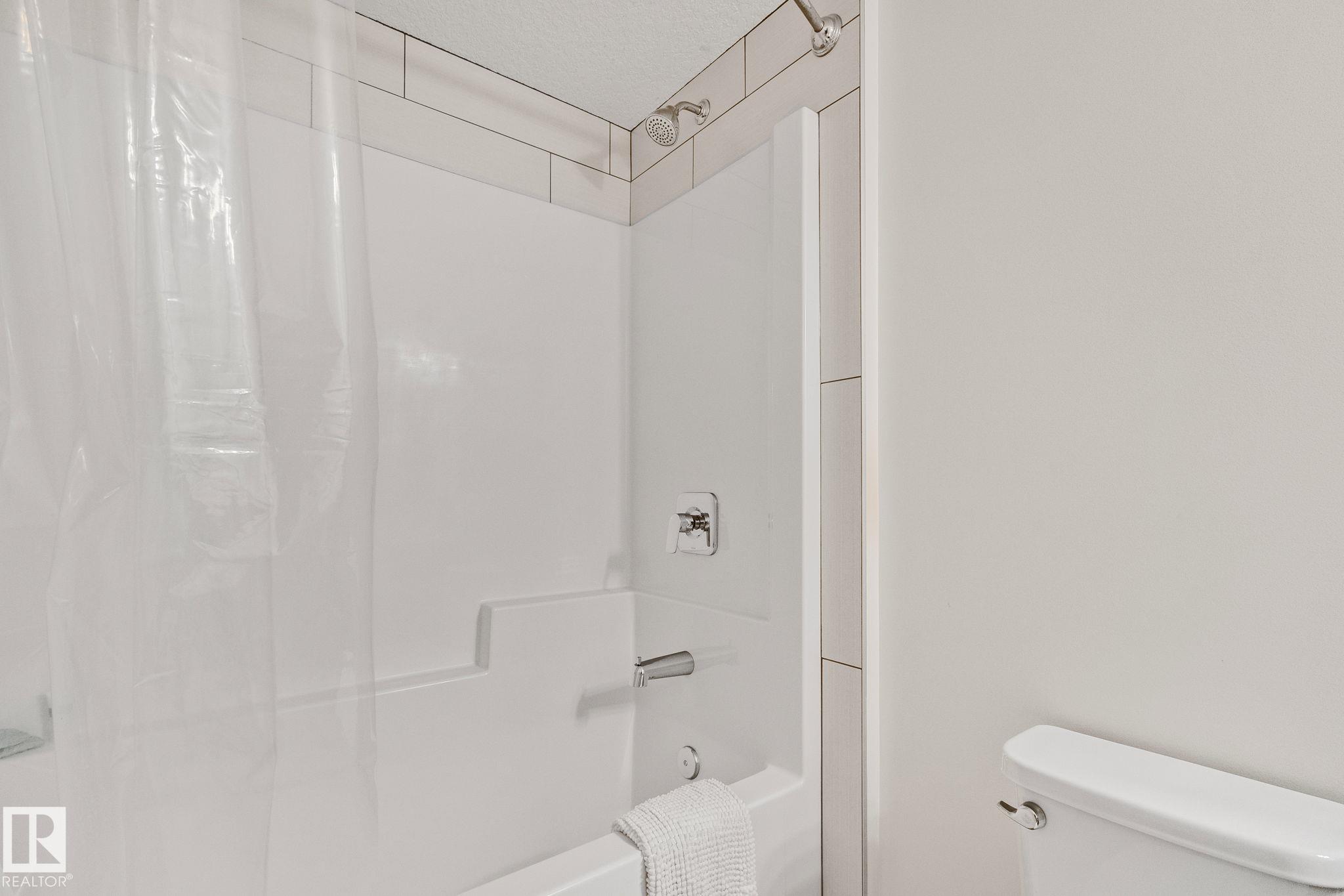 Photo 50 at 52 Greenbury Close, Greenbury, Spruce Grove