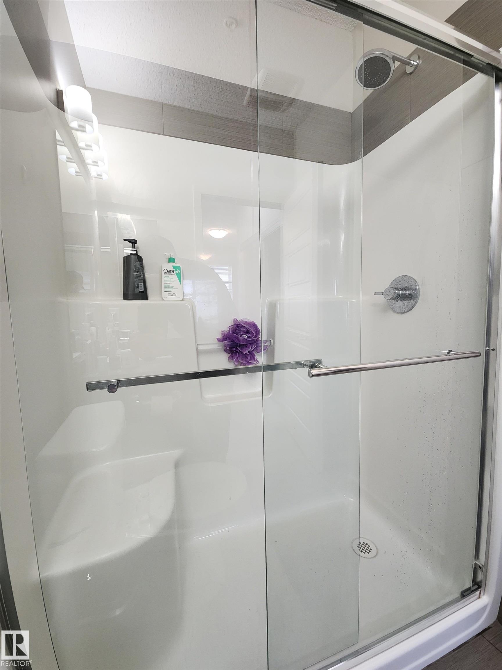 Photo 24 at 403 - 1004 Rosenthal Boulevard NW, Rosenthal, Edmonton