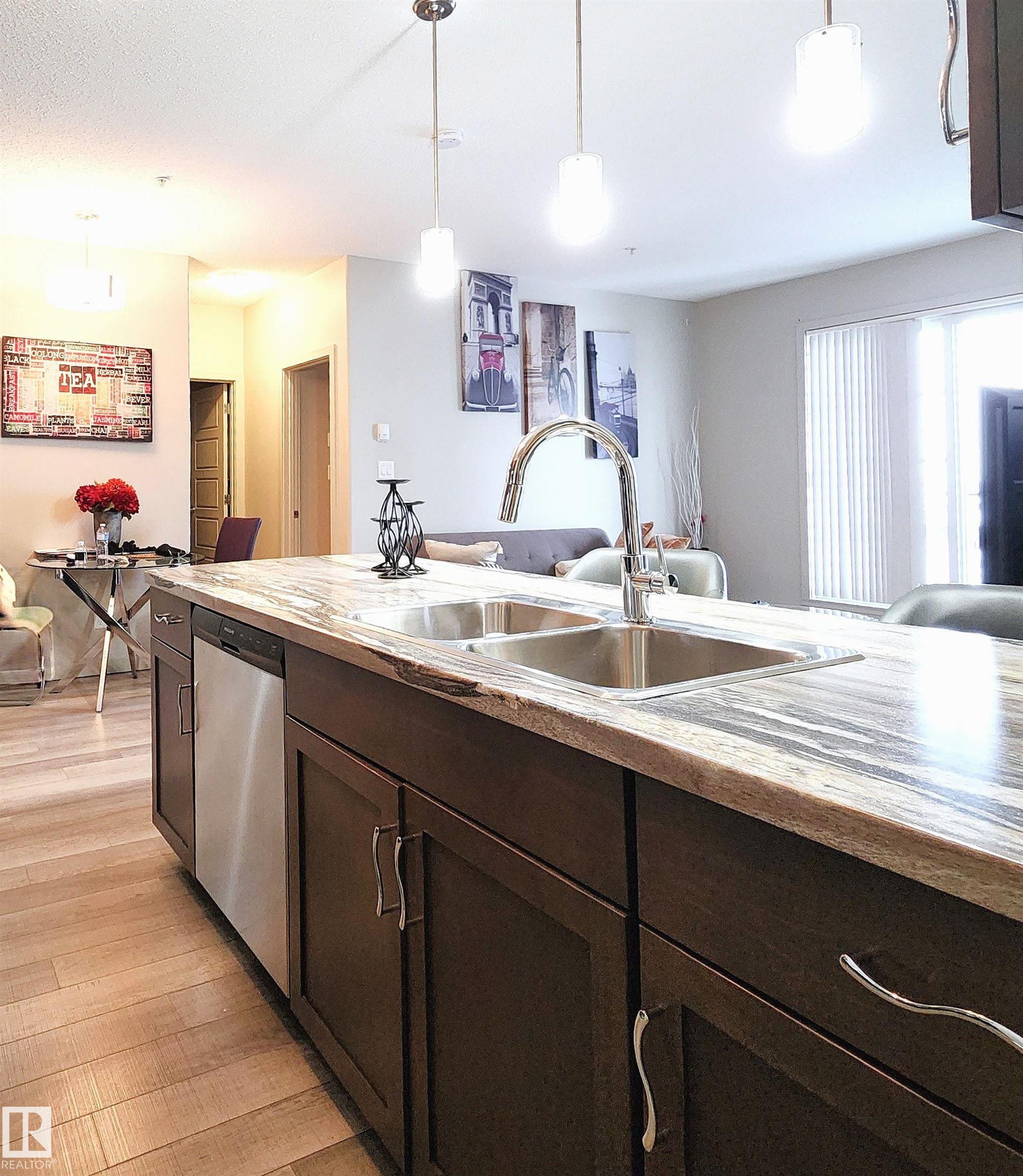 Photo 7 at 403 - 1004 Rosenthal Boulevard NW, Rosenthal, Edmonton