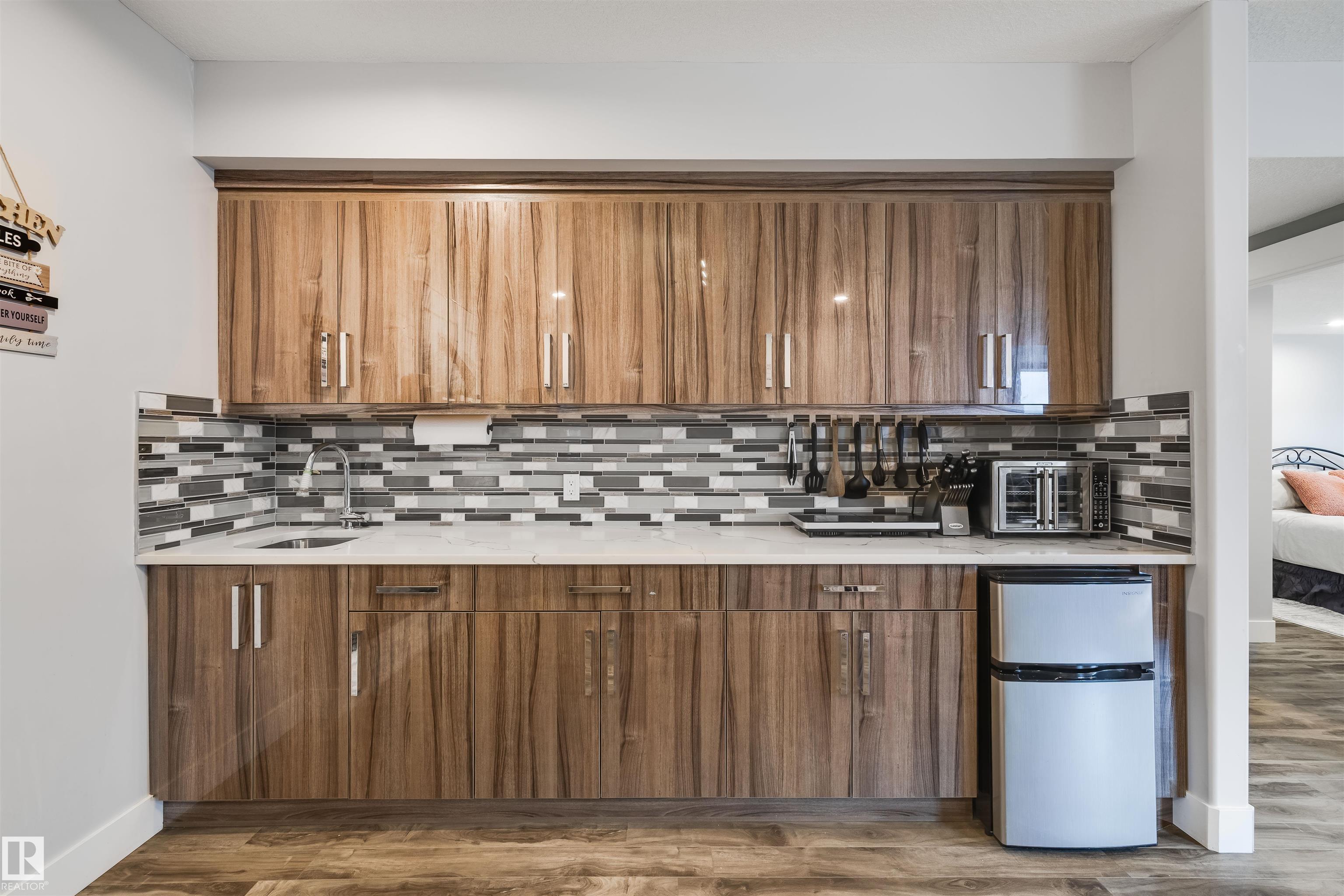 Photo 31 at 3901 44 Avenue, Triomphe Estates, Beaumont