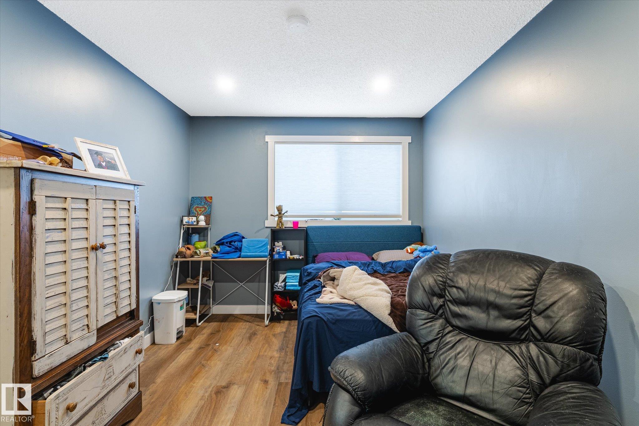 Photo 12 at 11907 70 Street NW, Montrose, Edmonton