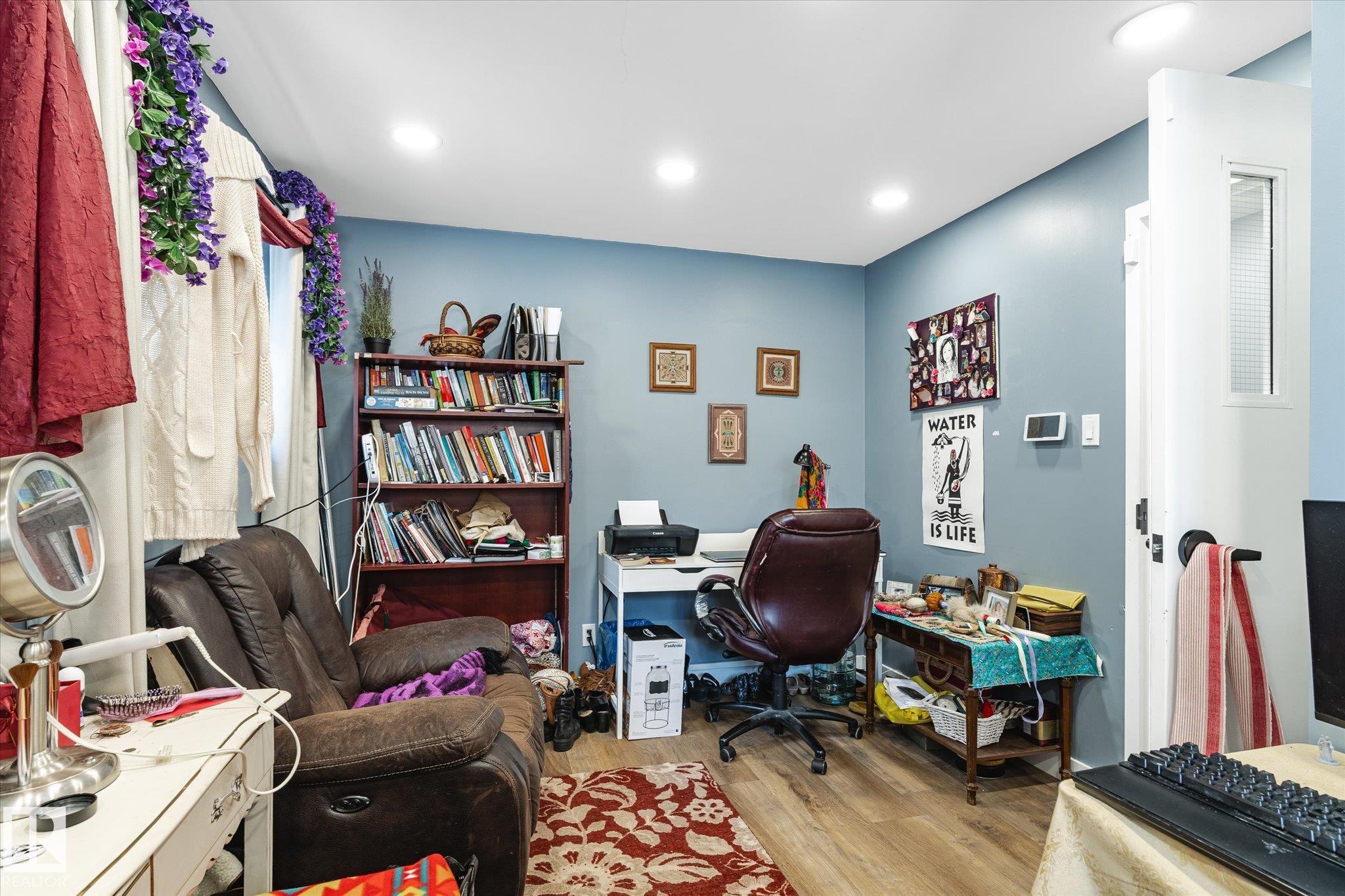 Photo 22 at 11907 70 Street NW, Montrose, Edmonton