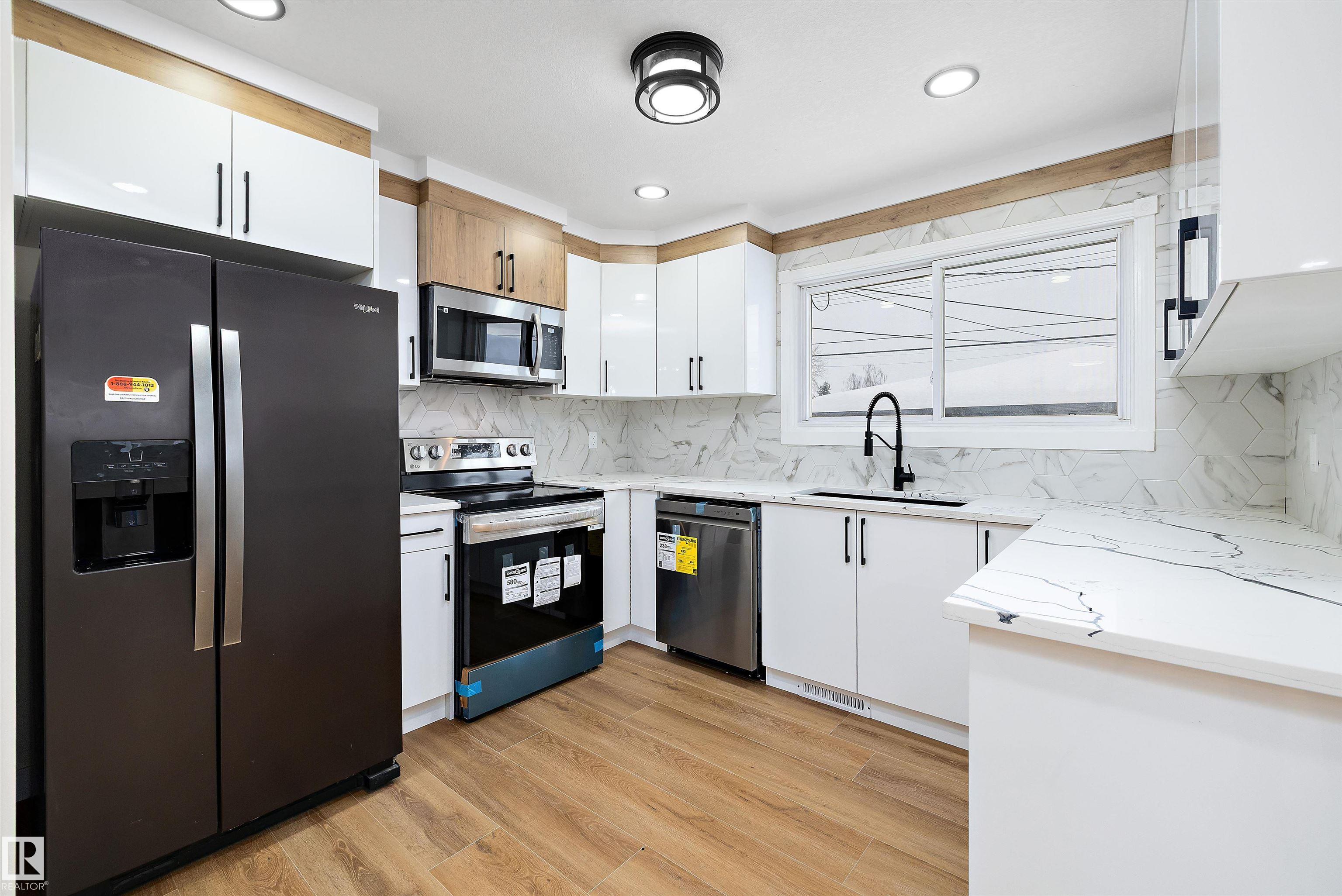 Photo 12 at 13519 109 Street NW, Rosslyn, Edmonton