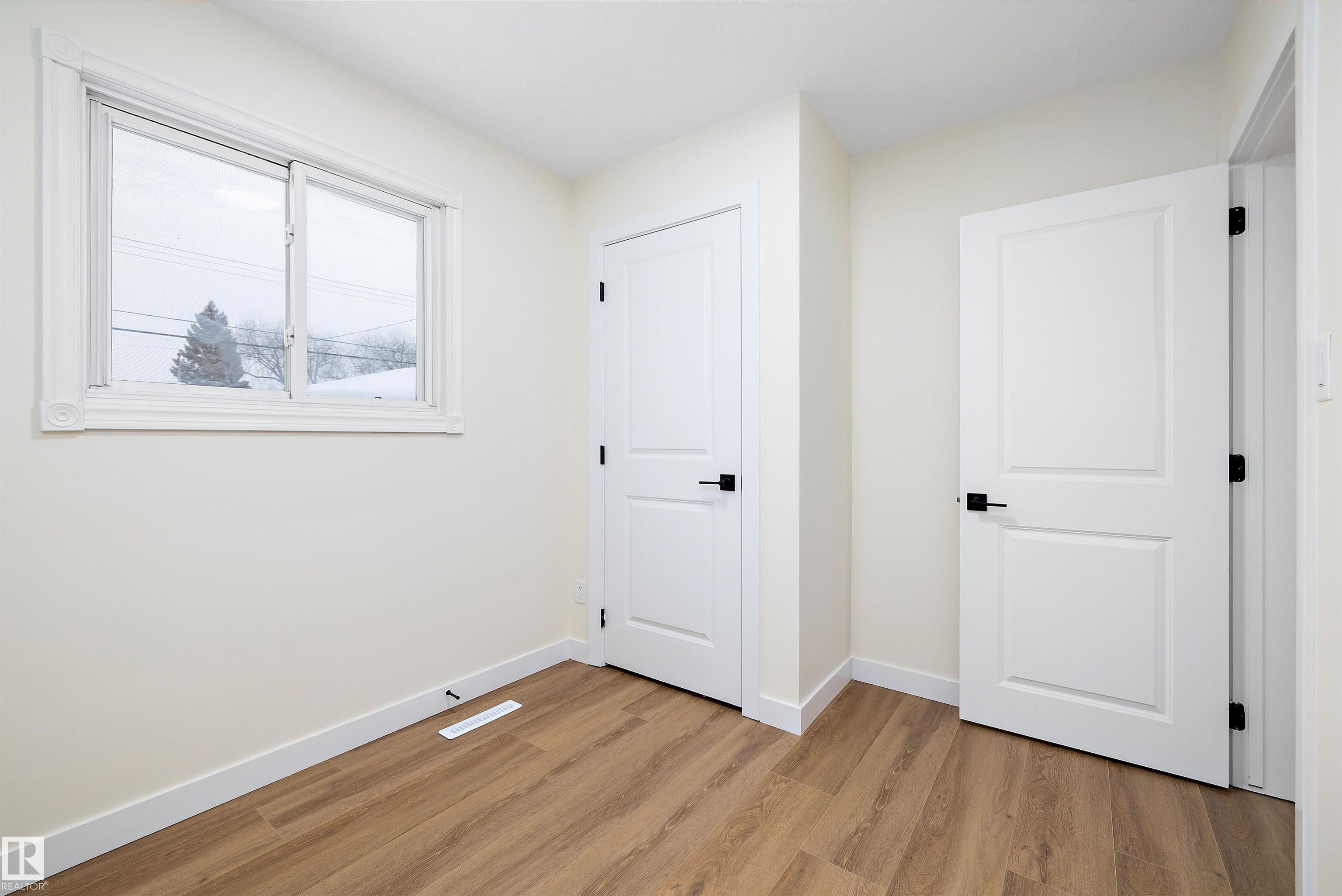 Photo 20 at 13519 109 Street NW, Rosslyn, Edmonton