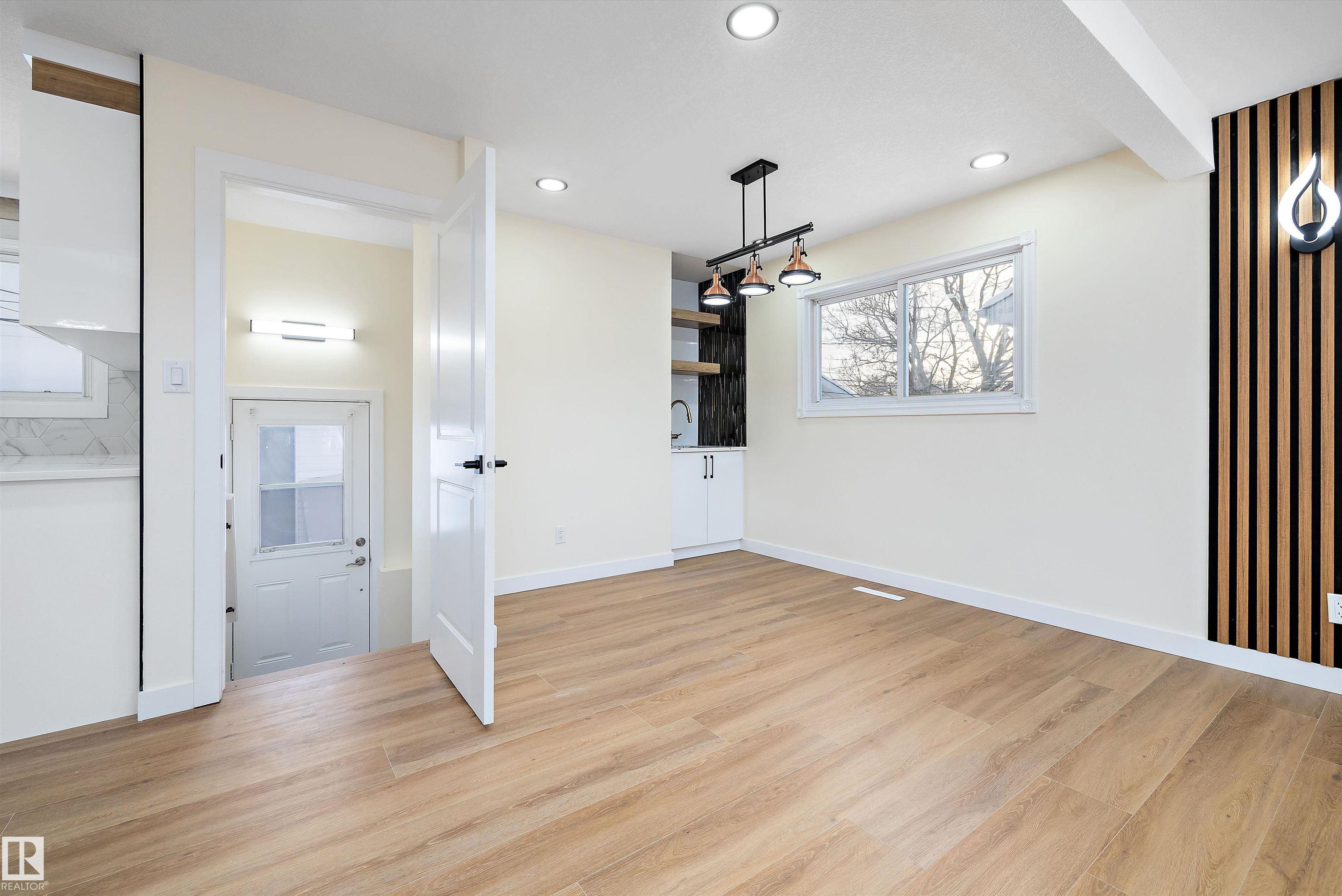 Photo 27 at 13519 109 Street NW, Rosslyn, Edmonton