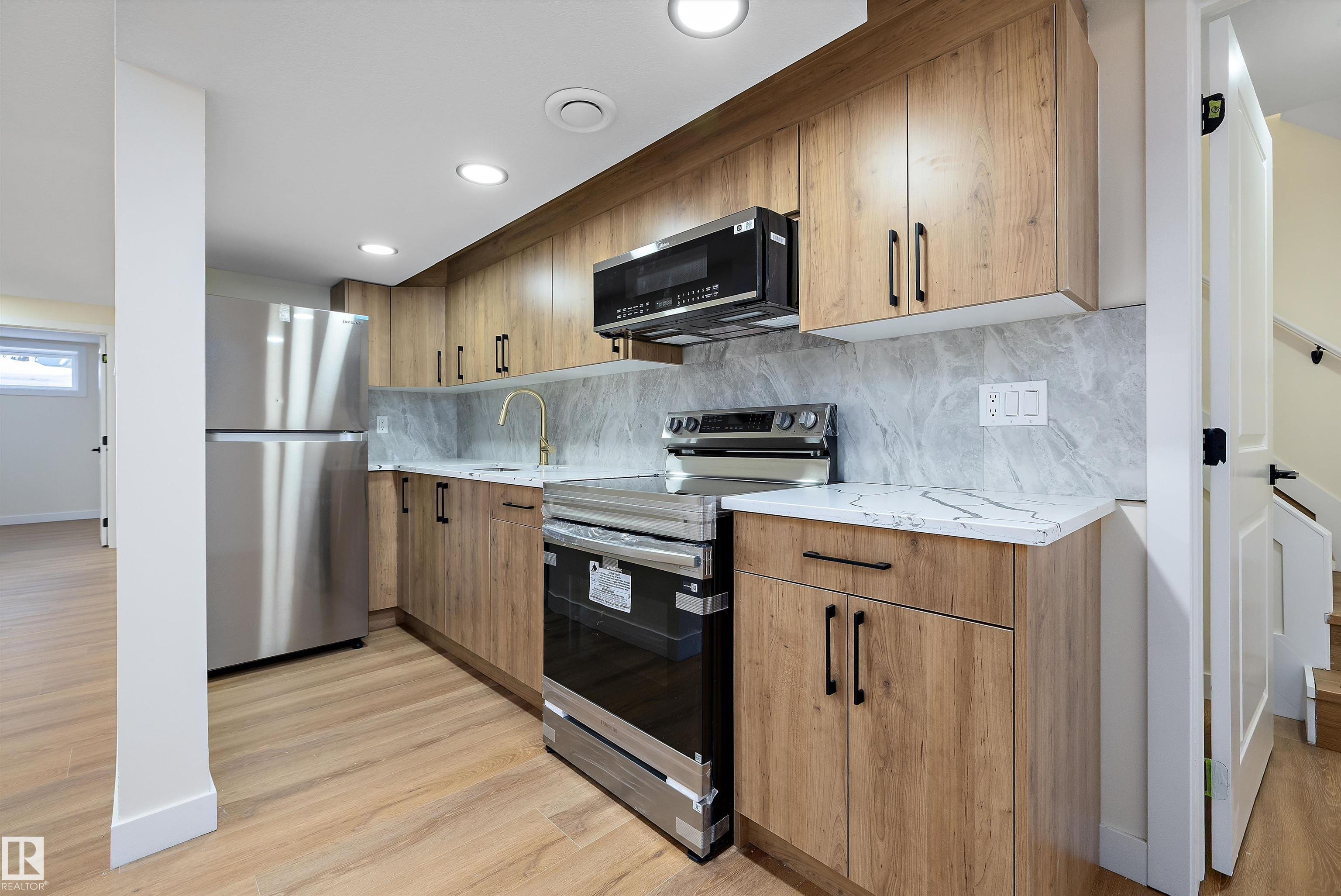 Photo 29 at 13519 109 Street NW, Rosslyn, Edmonton