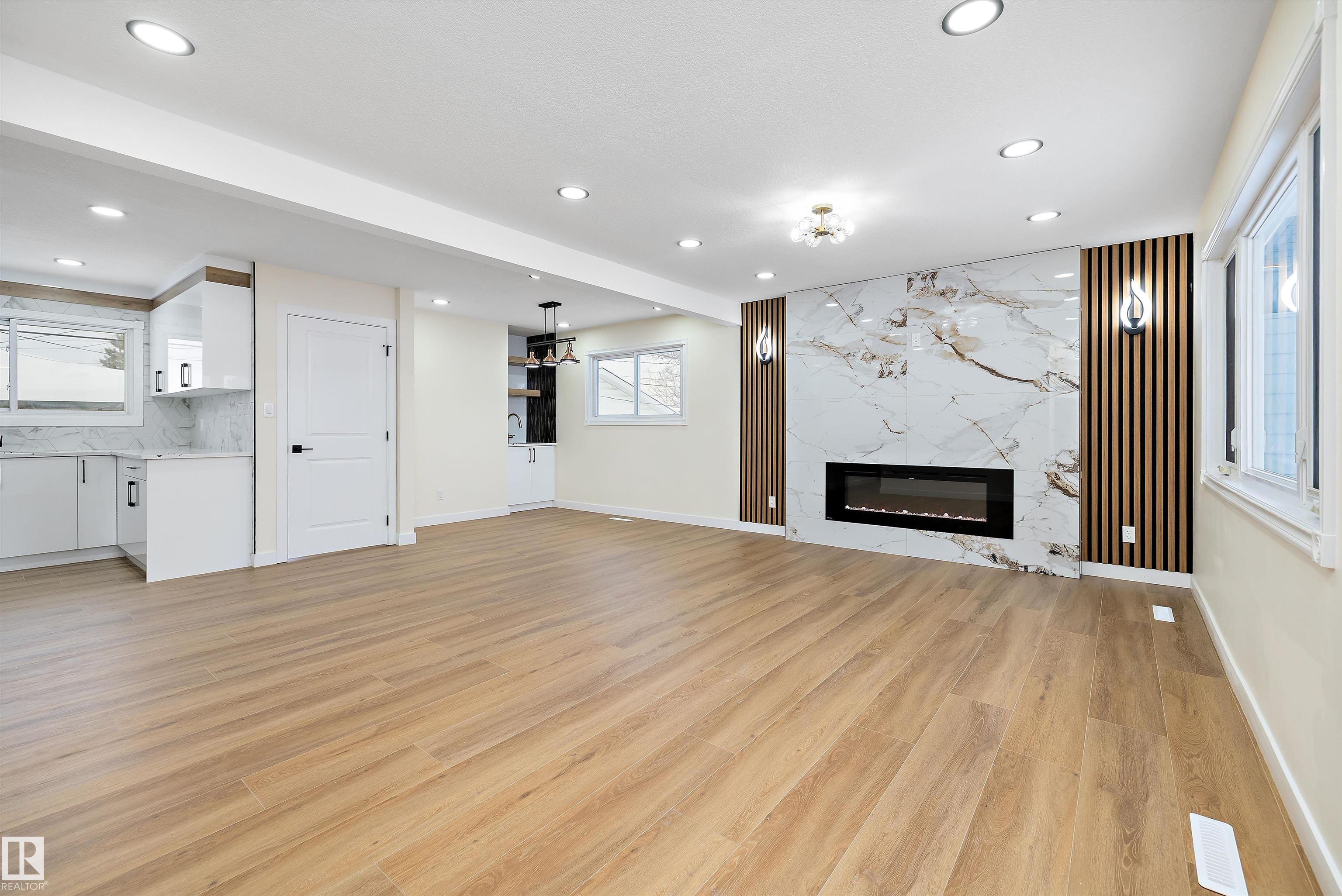 13519 109 Street NW, Rosslyn, Edmonton