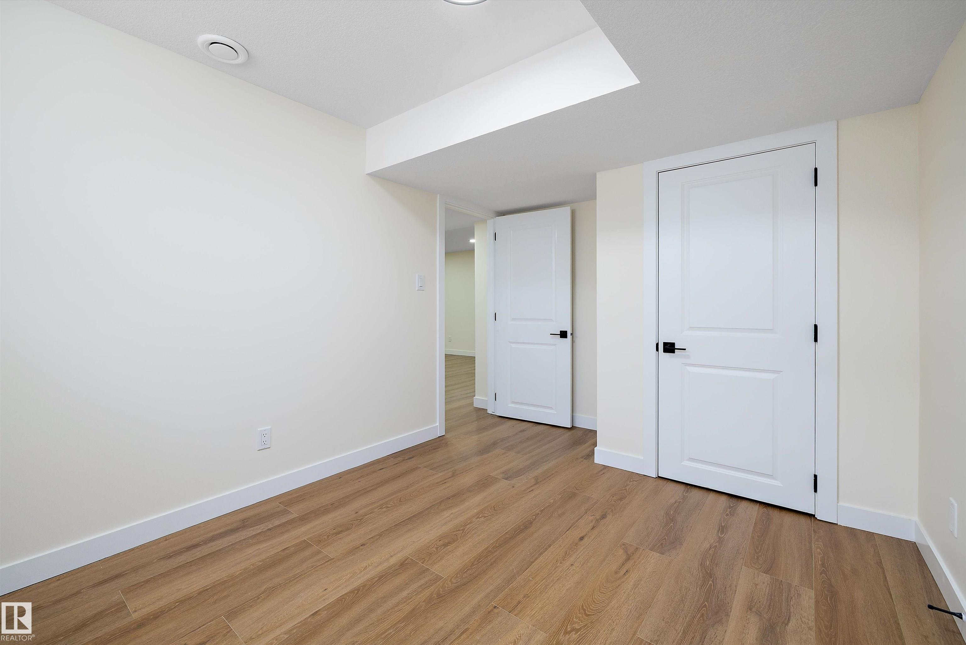 Photo 37 at 13519 109 Street NW, Rosslyn, Edmonton