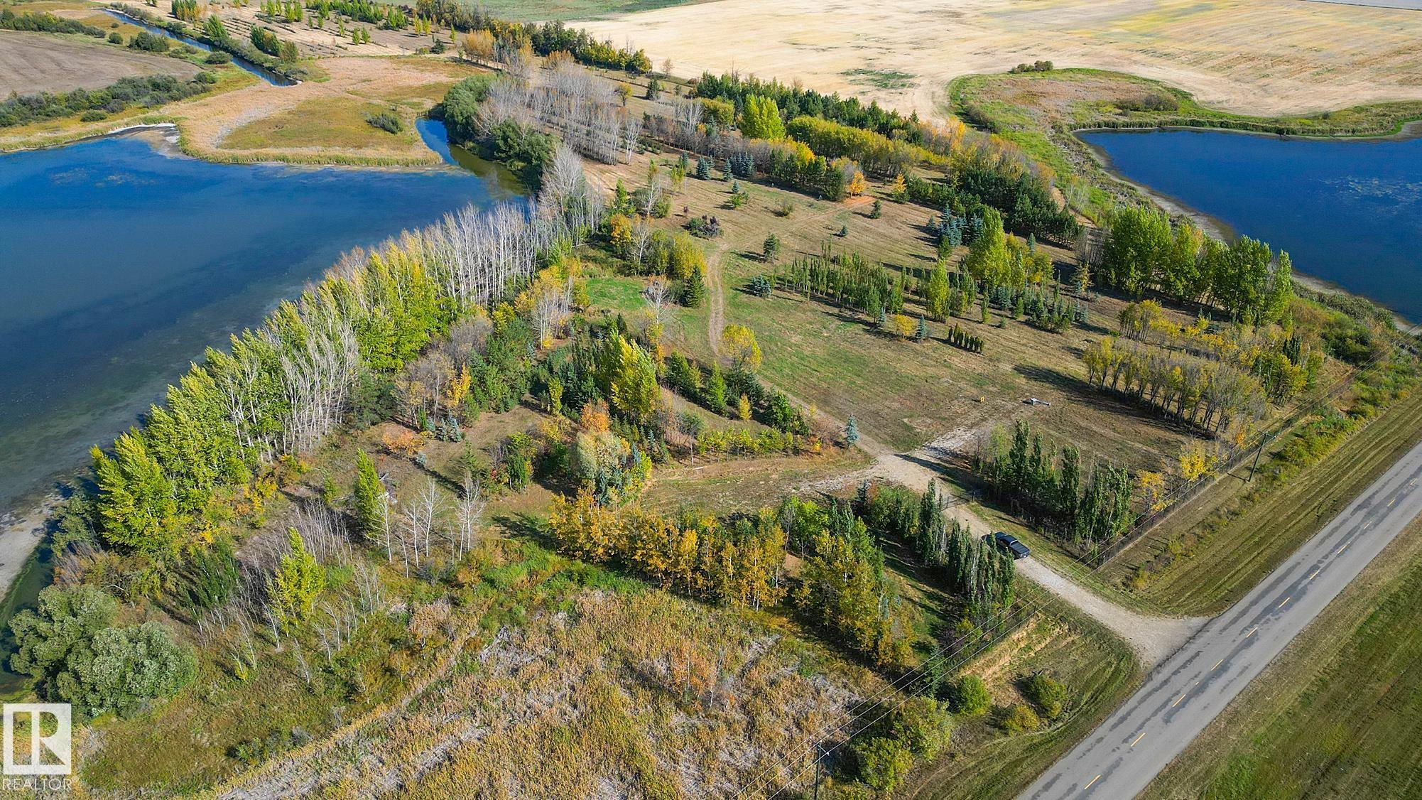 Photo 41 at 1020 Highway 16, None, Rural Parkland County