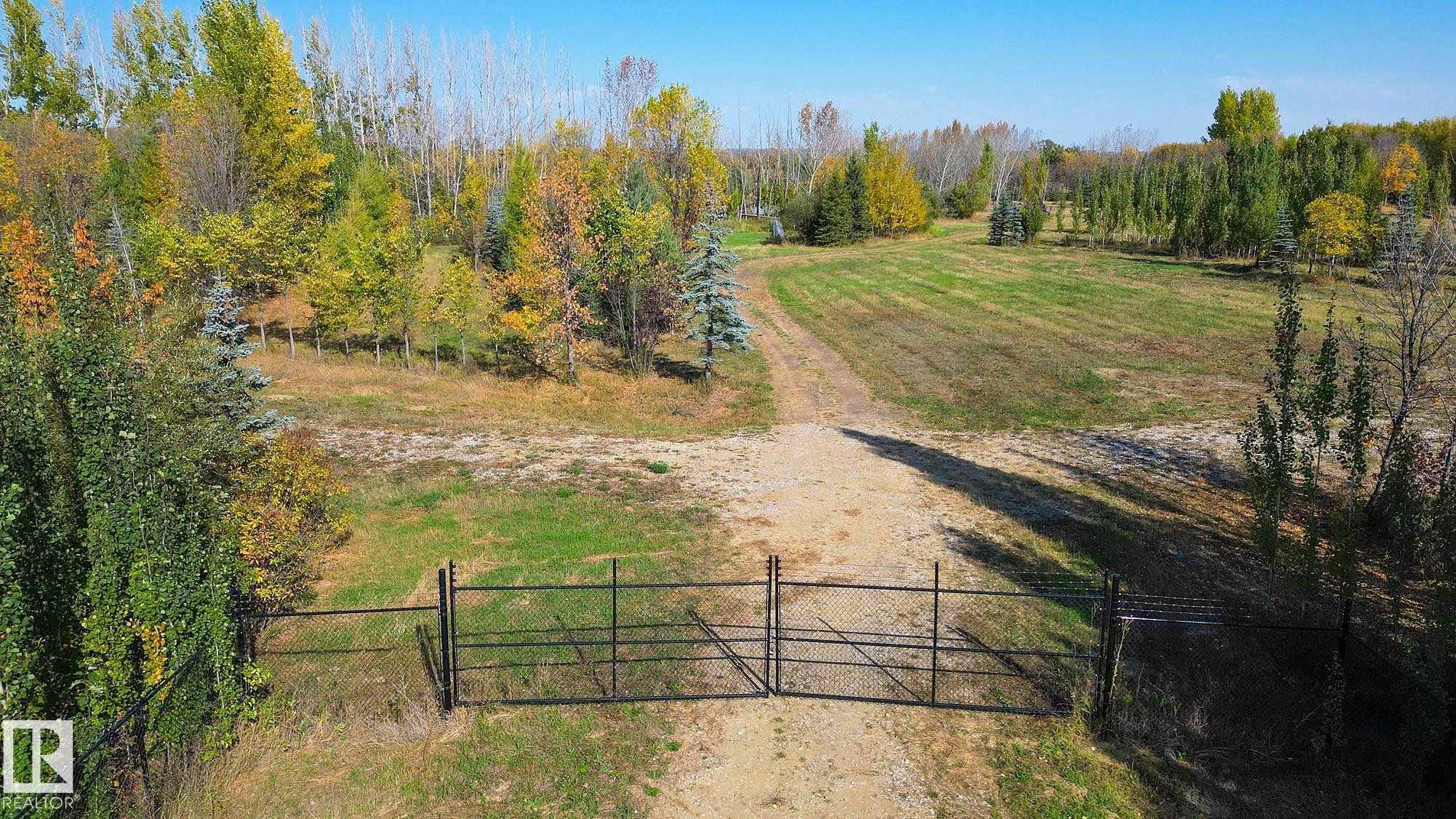 Photo 63 at 1020 Highway 16, None, Rural Parkland County