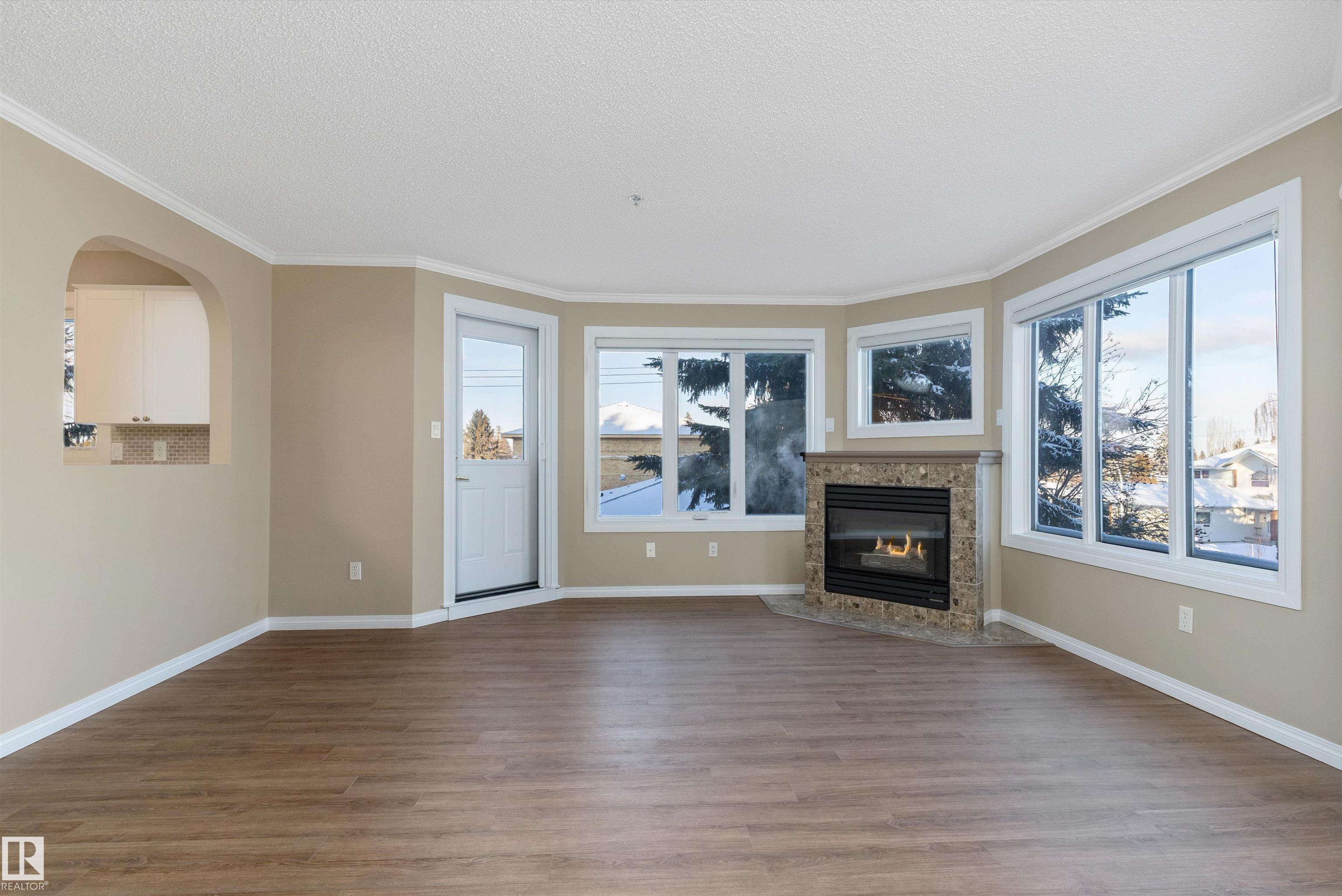 Photo 6 at 203 - 10610 76 Street NW, Forest Heights, Edmonton