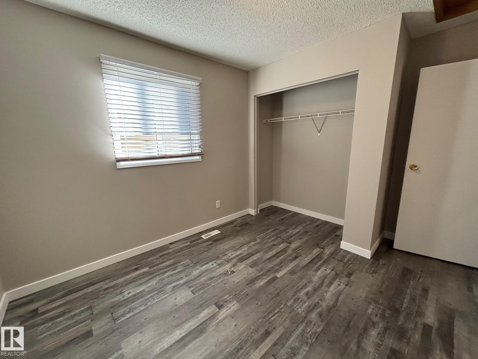 Photo 12 at 46 Matthew Road, Millgrove, Spruce Grove