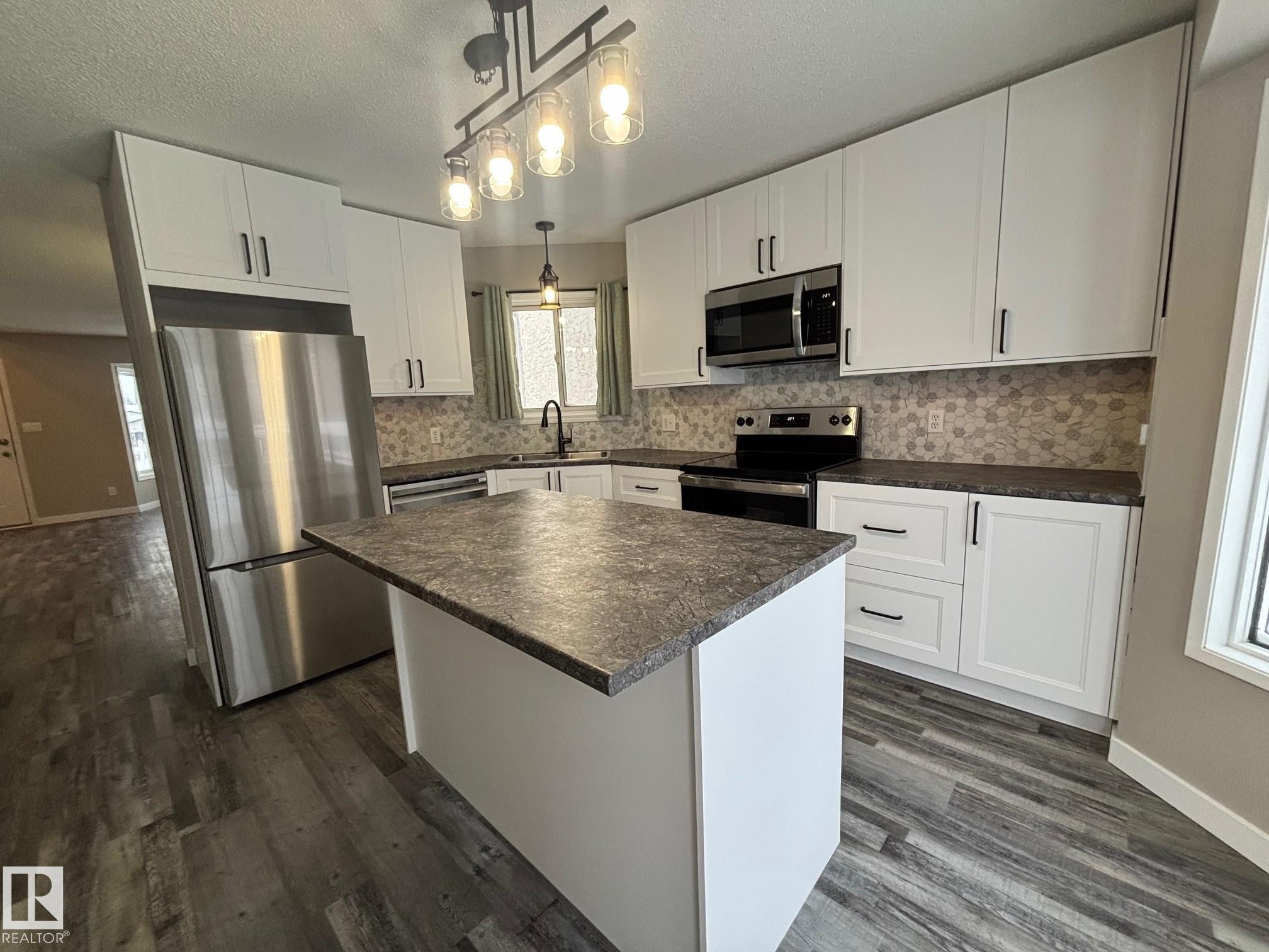 46 Matthew Road, Millgrove, Spruce Grove