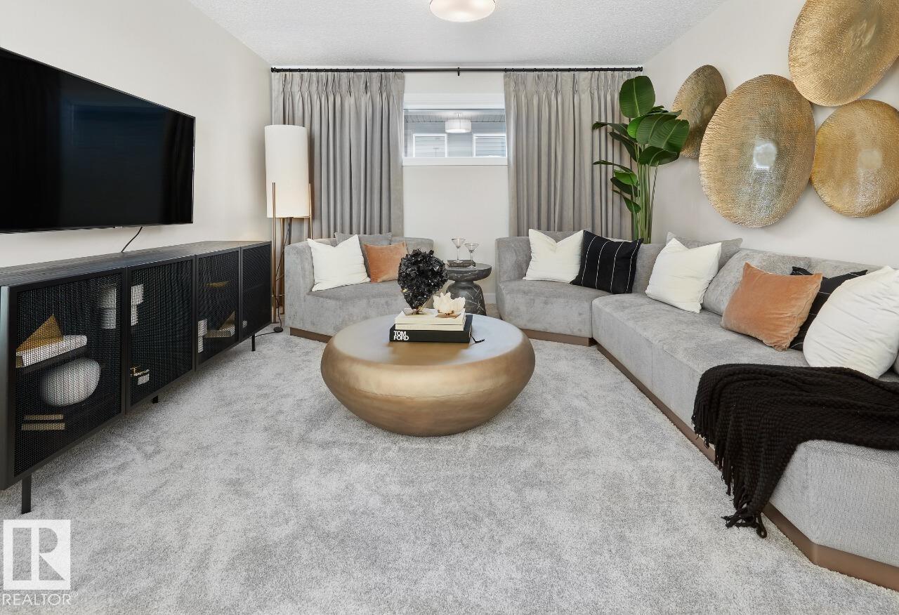 Photo 10 at 2504 204 Street NW, The Uplands, Edmonton