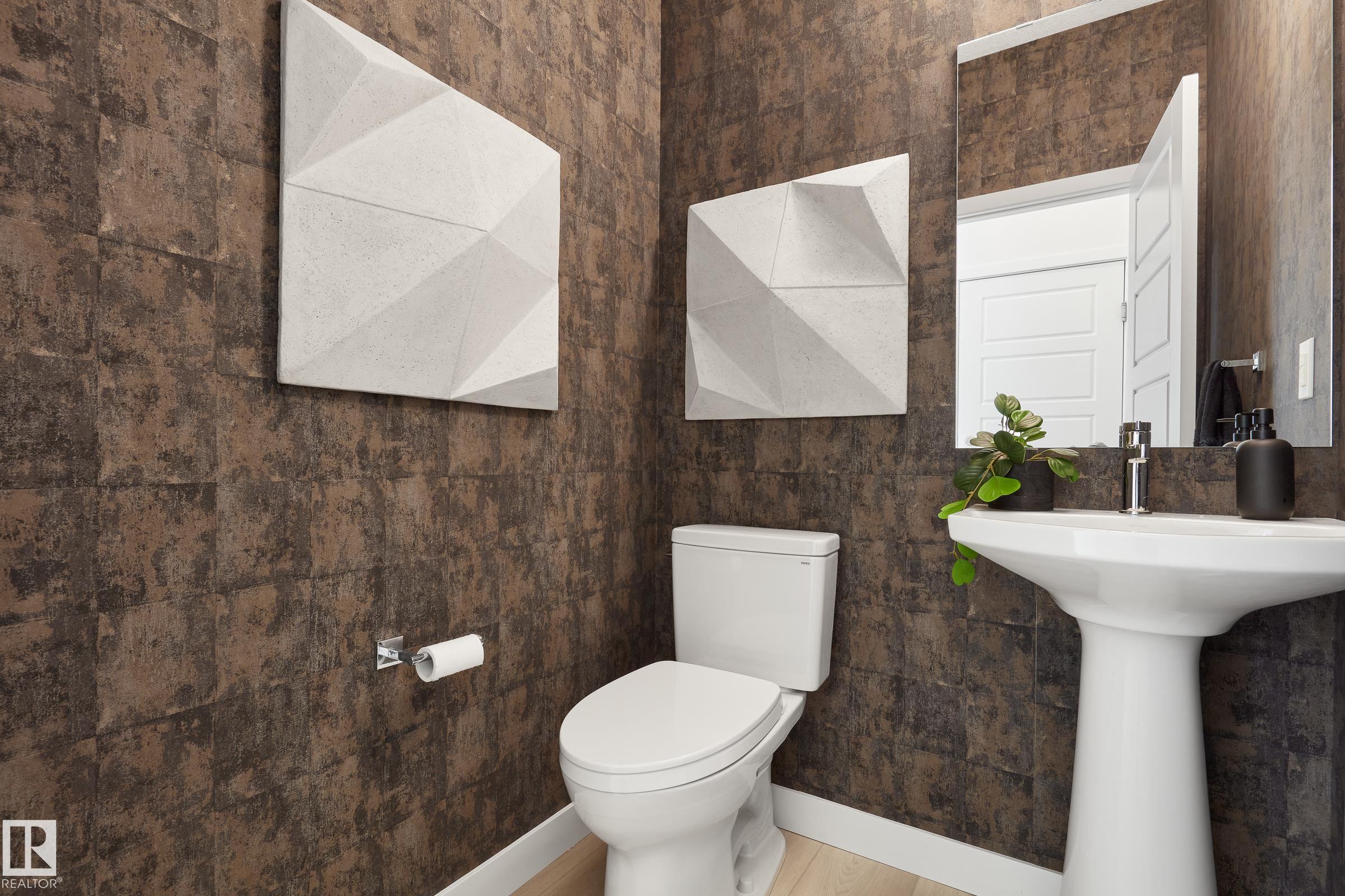 Photo 10 at 118 Stiles Bend, Southfork, Leduc