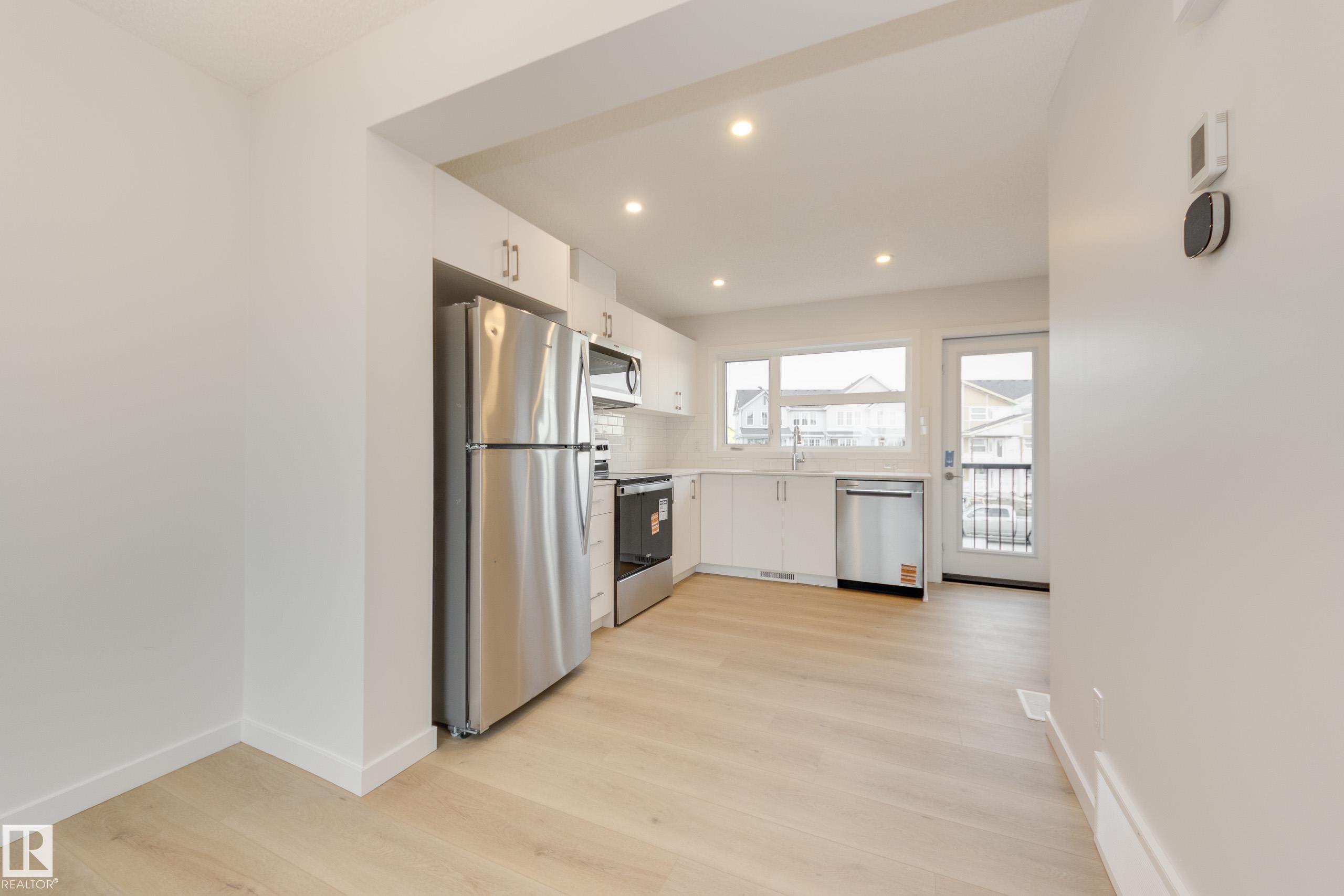 Photo 9 at 17242 4 Street NW, Marquis, Edmonton