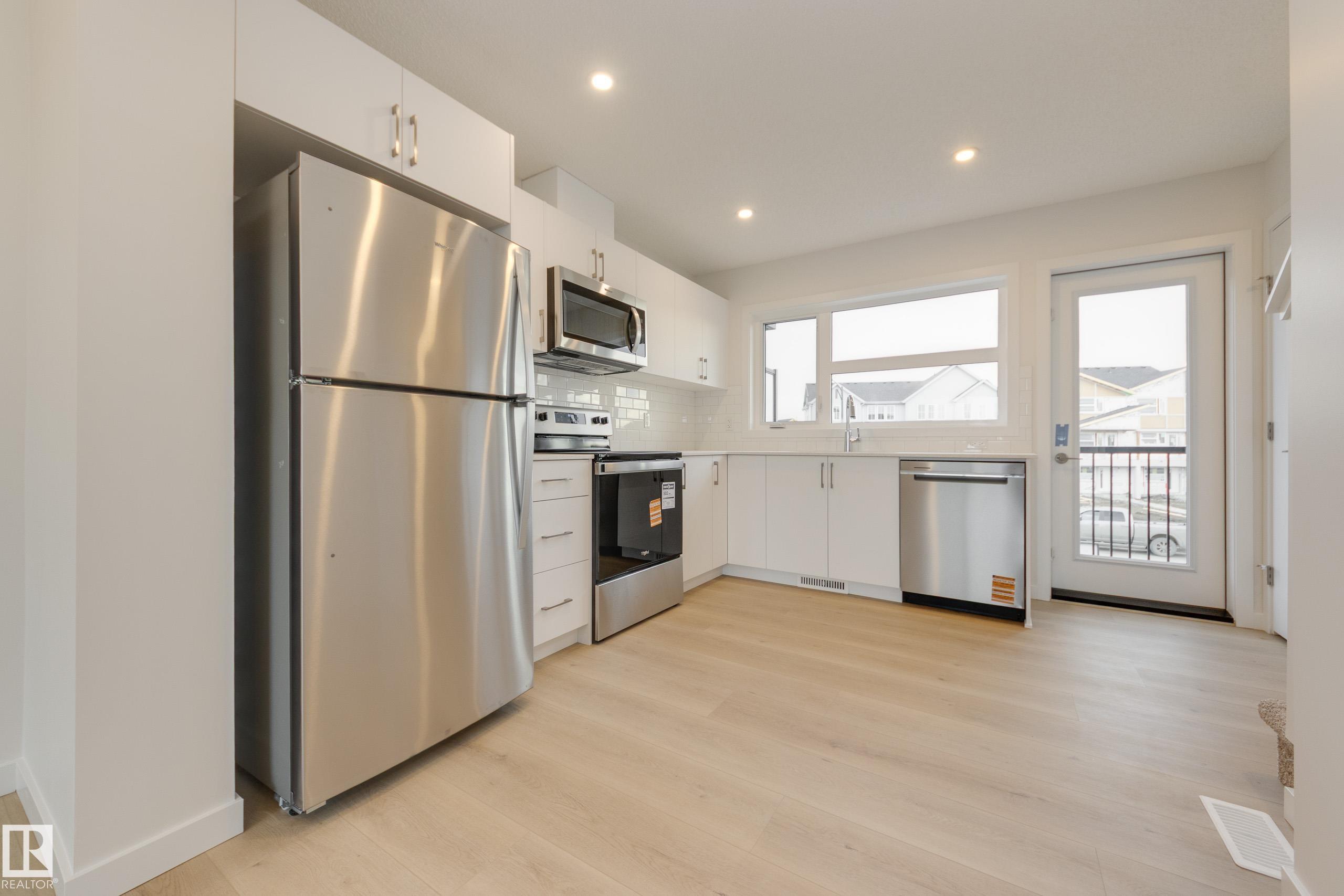 Photo 10 at 17242 4 Street NW, Marquis, Edmonton