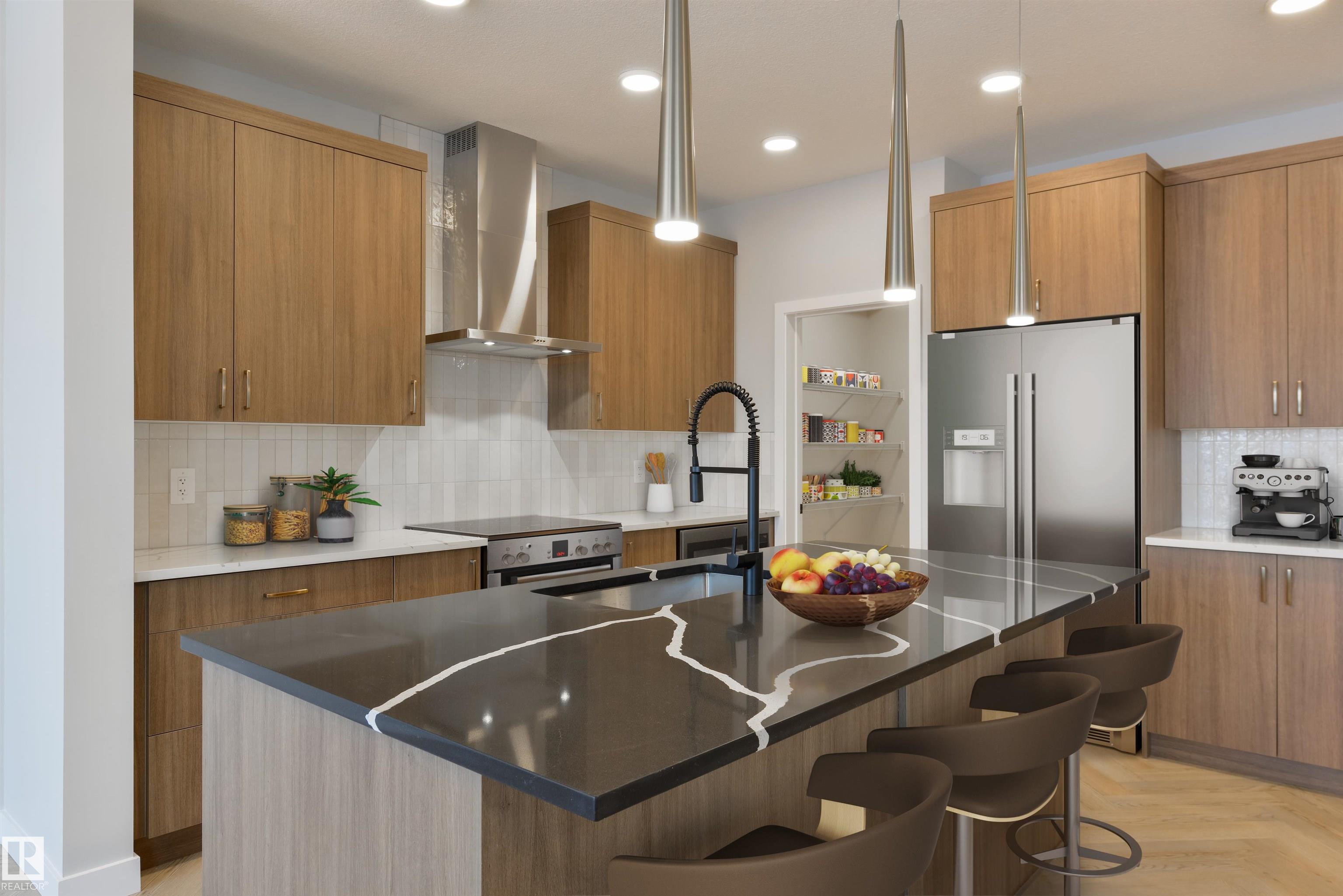 Photo 17 at 10 Cobblestone Gate, Copperhaven, Spruce Grove