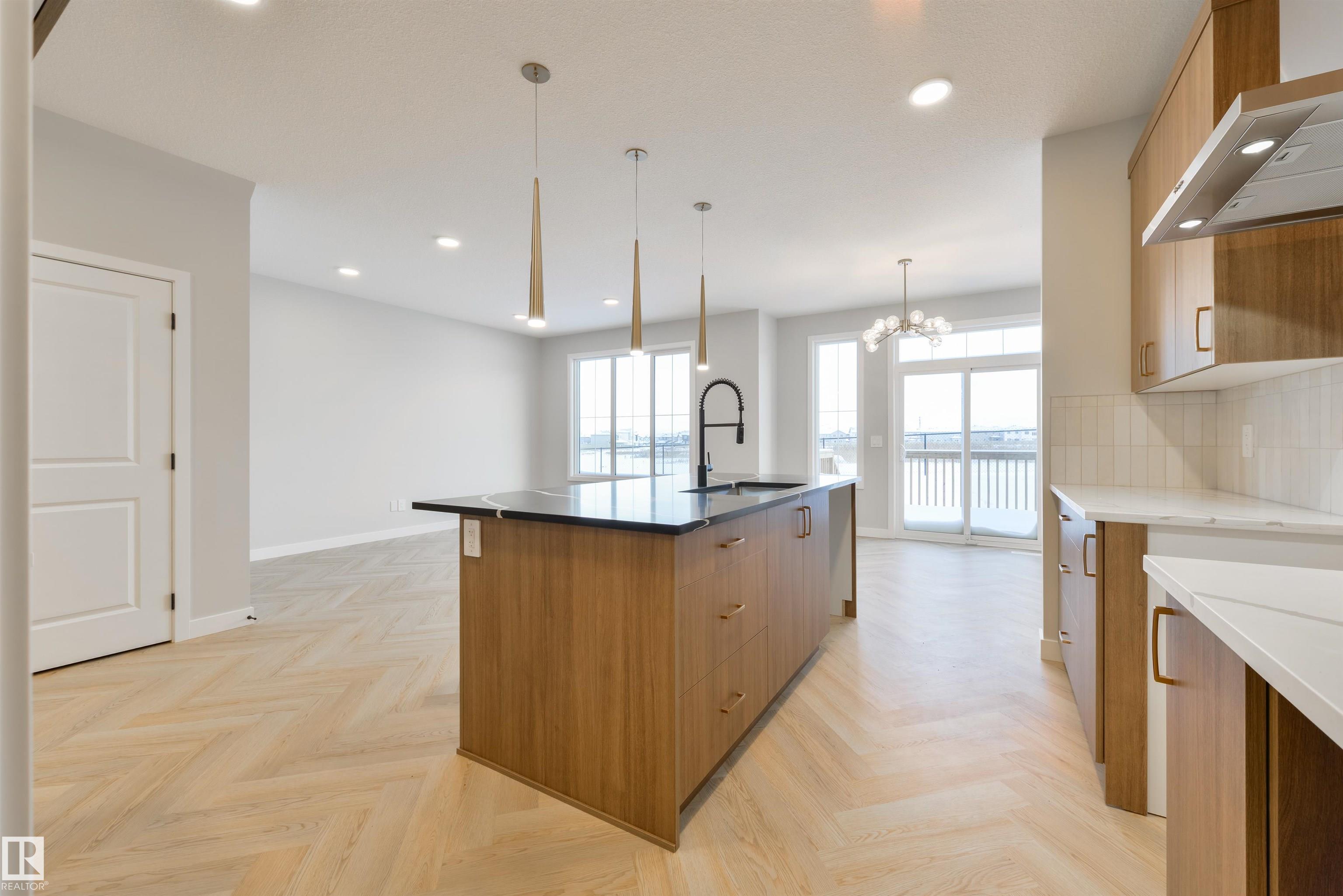 Photo 20 at 10 Cobblestone Gate, Copperhaven, Spruce Grove