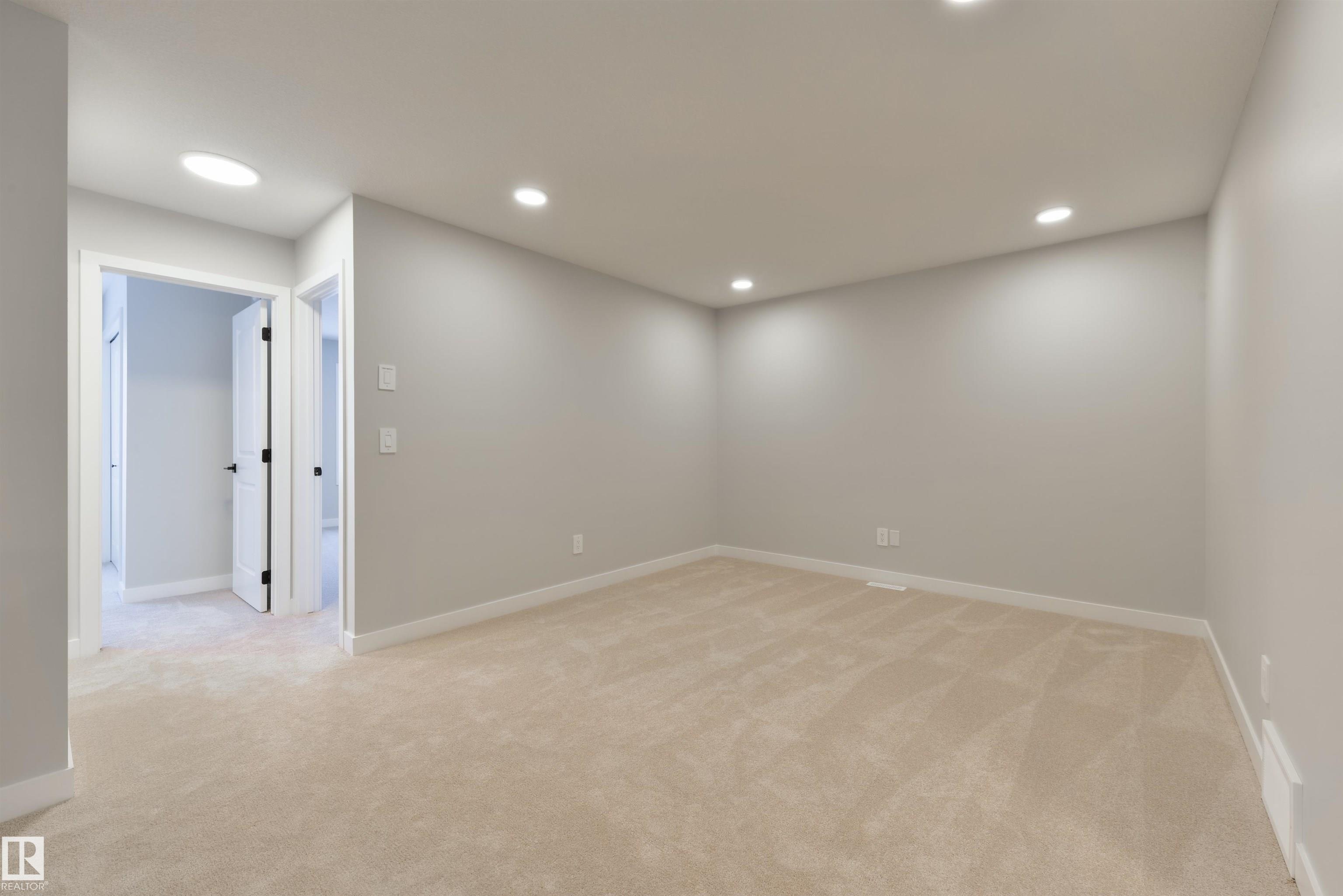 Photo 36 at 10 Cobblestone Gate, Copperhaven, Spruce Grove