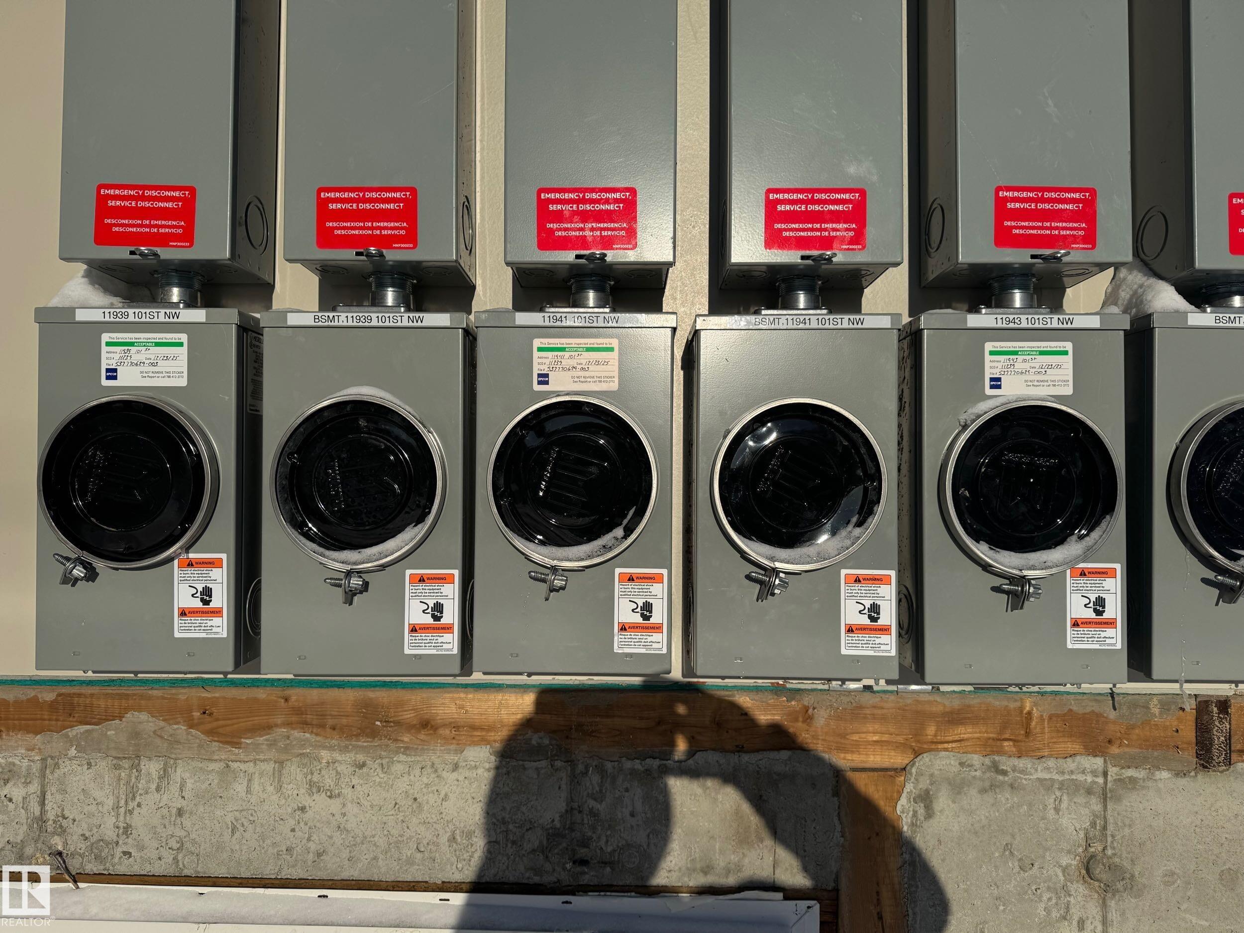 Picture for #11939, 11941, 11943 101 ST NW