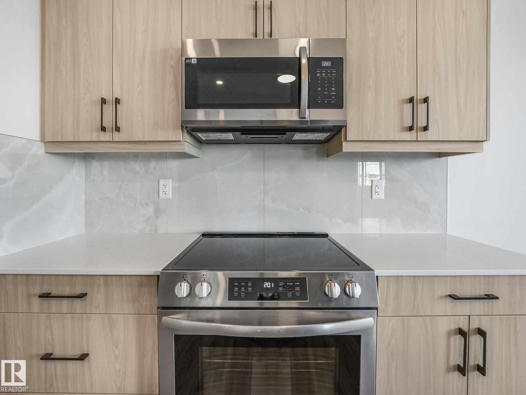 Photo 21 at 20506 16a Avenue NW, Stillwater, Edmonton